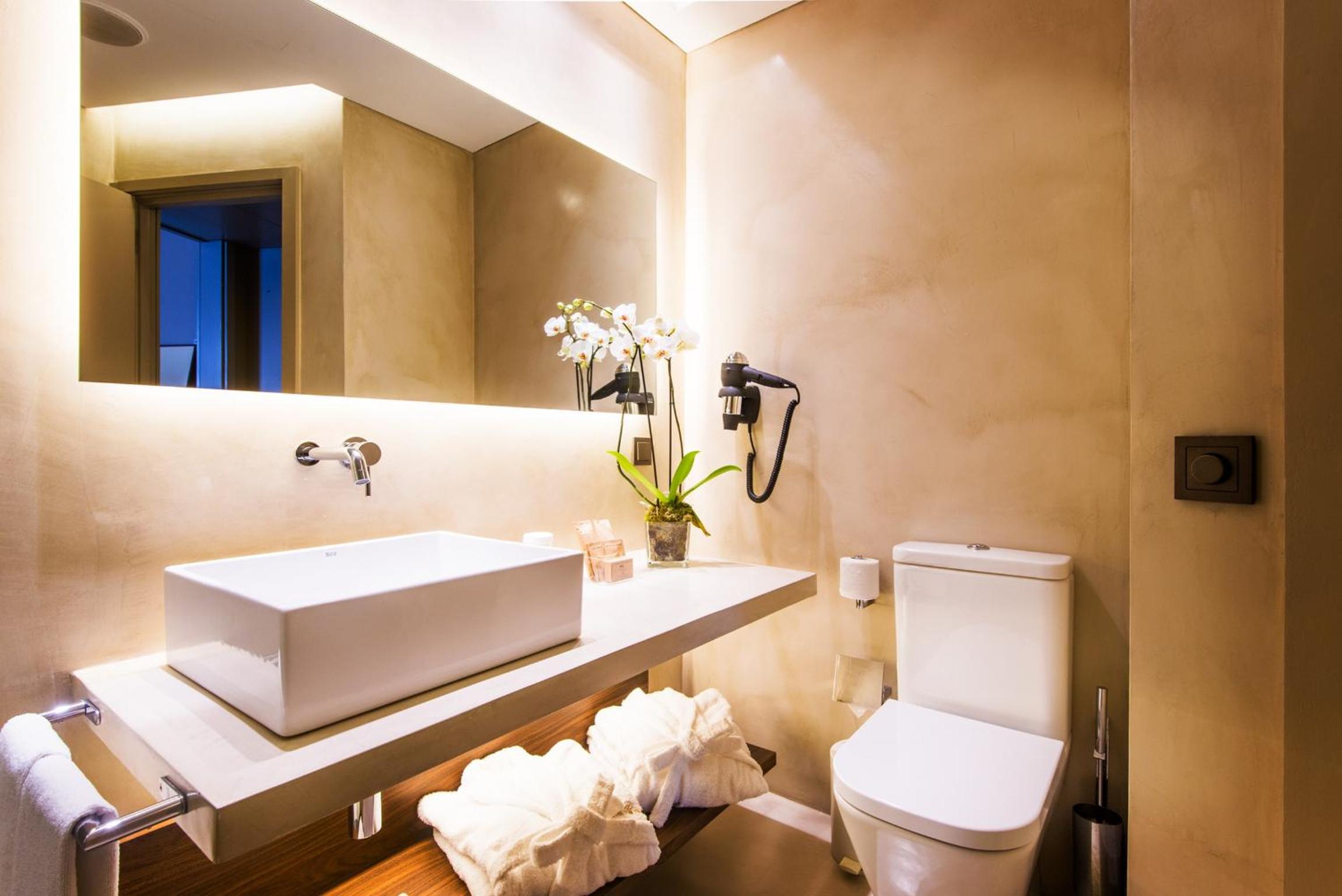 Plus Comfort Suite - Photo 4