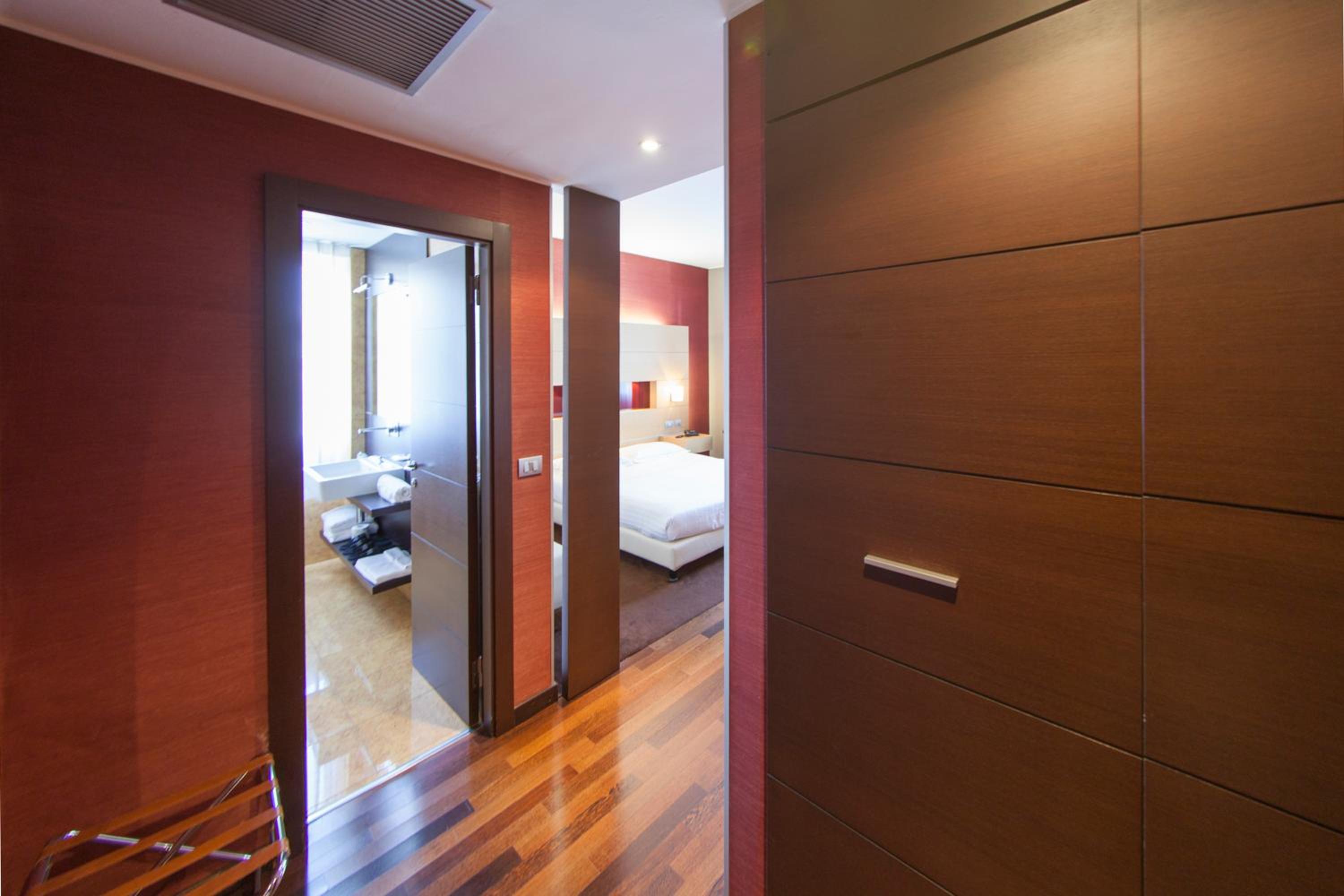 Junior Suite - Photo 8