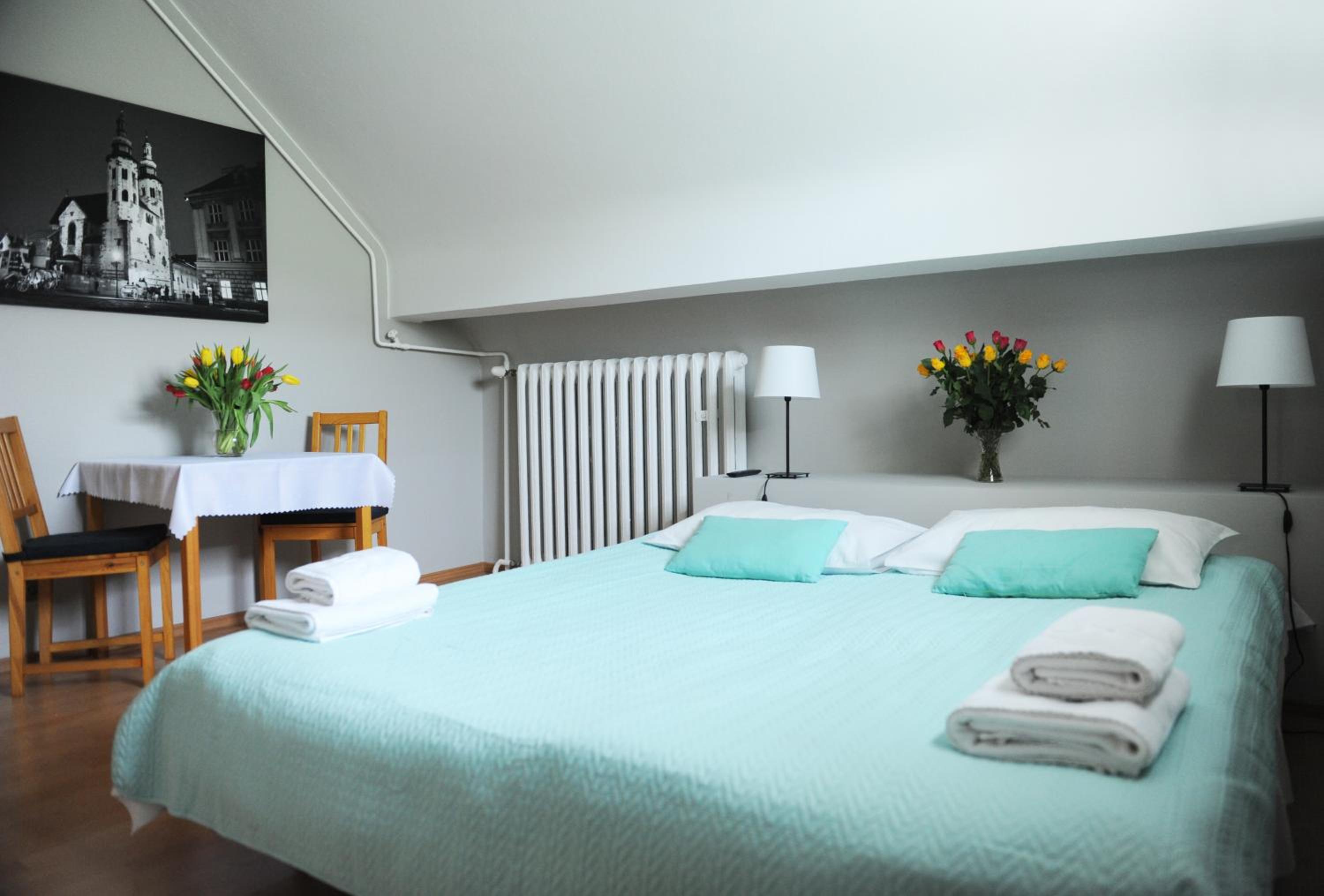 Standard Double Room - Photo 22