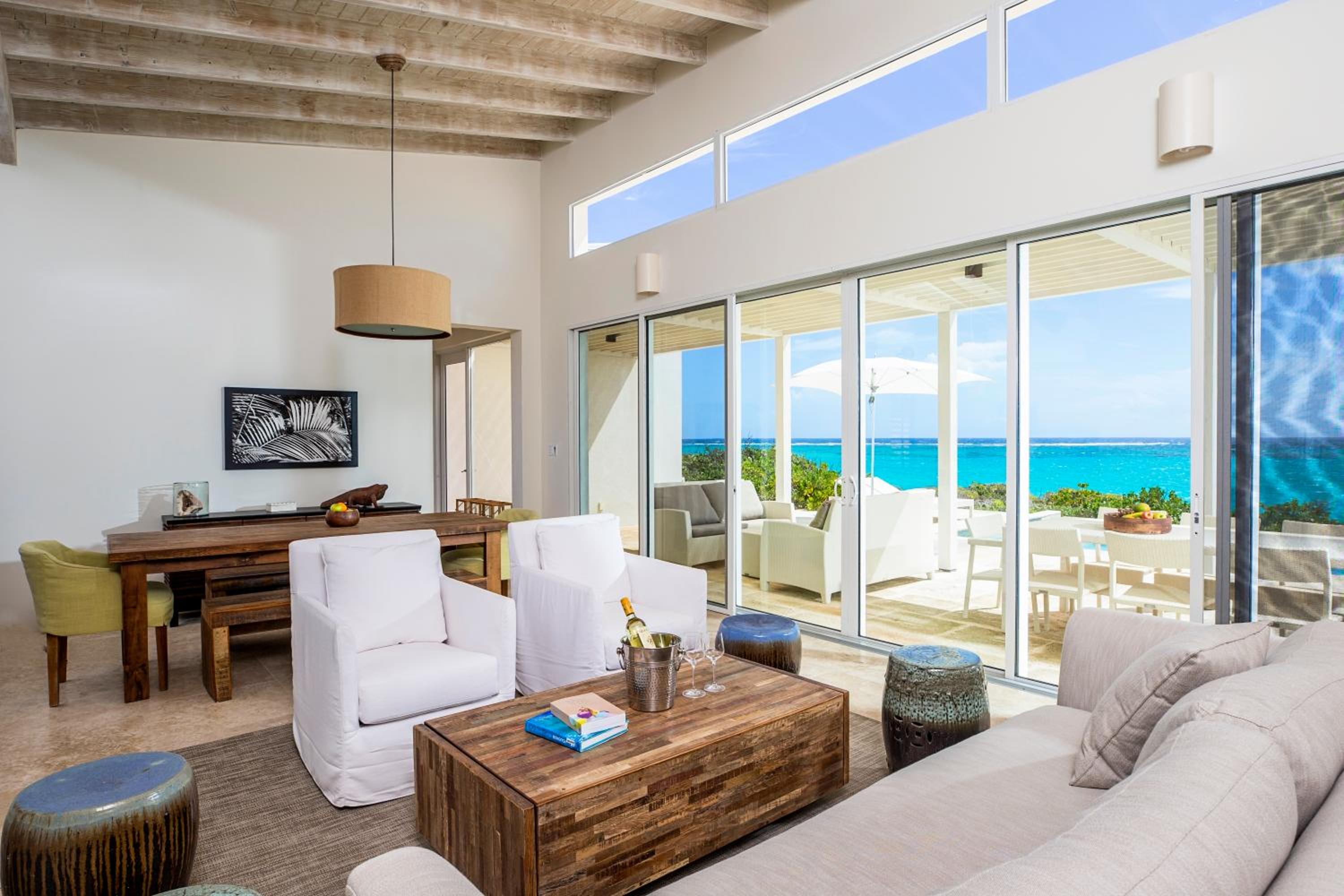 Three Bedroom Peninsula Oceanfront Reef Villa