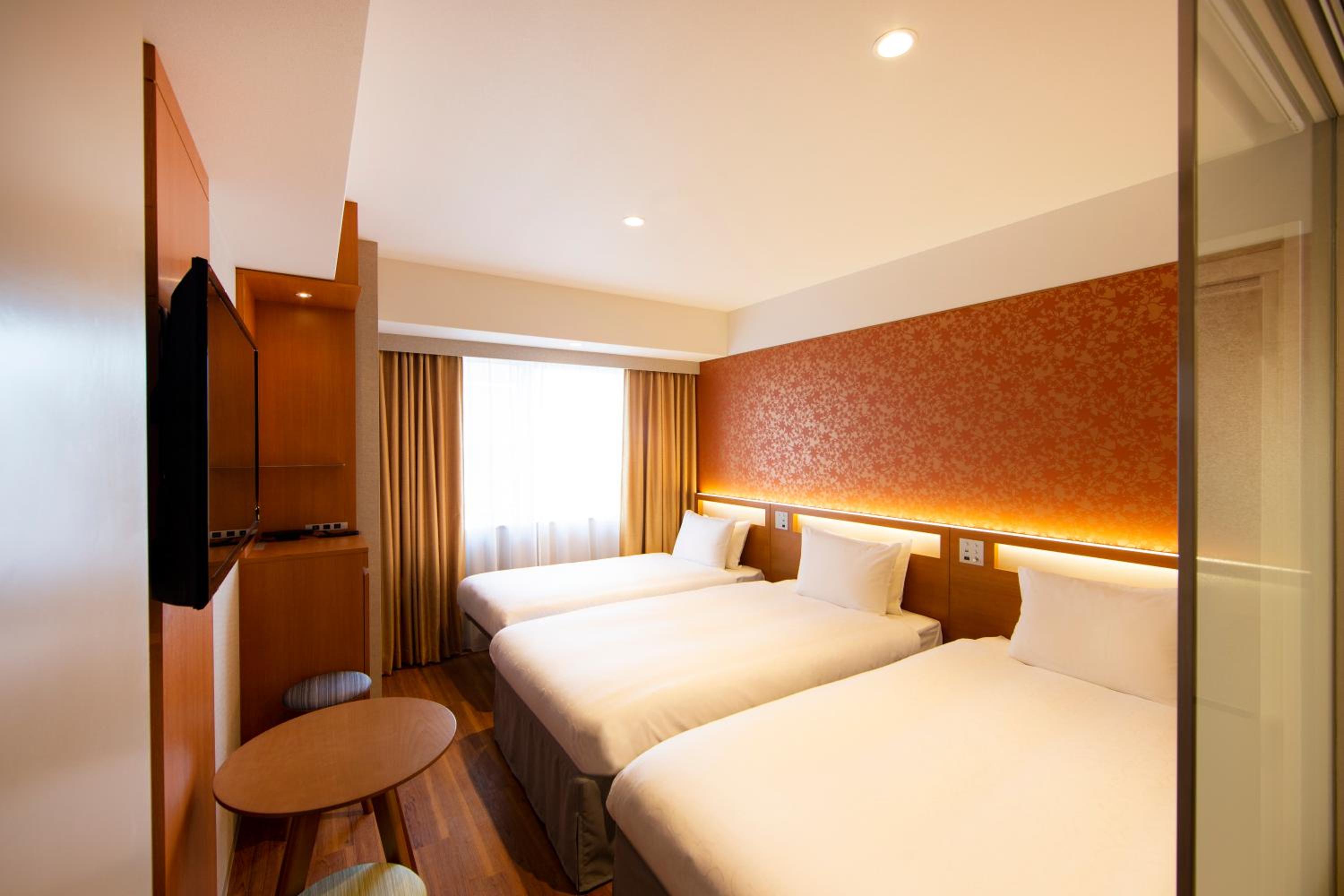 Twin Room with Extra Bed - Non-Smoking - Photo 7