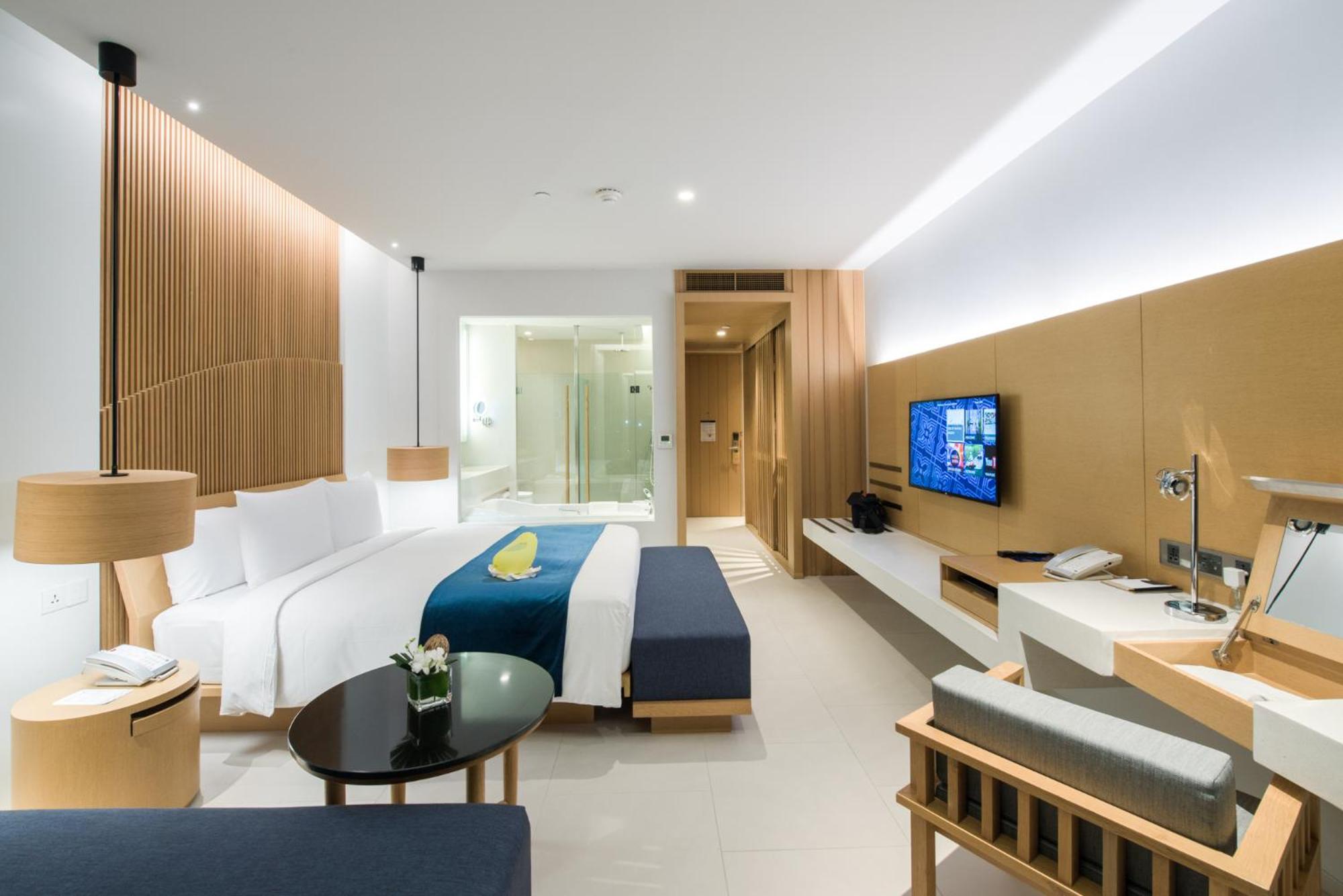 Deluxe Double or Twin Room photo 3