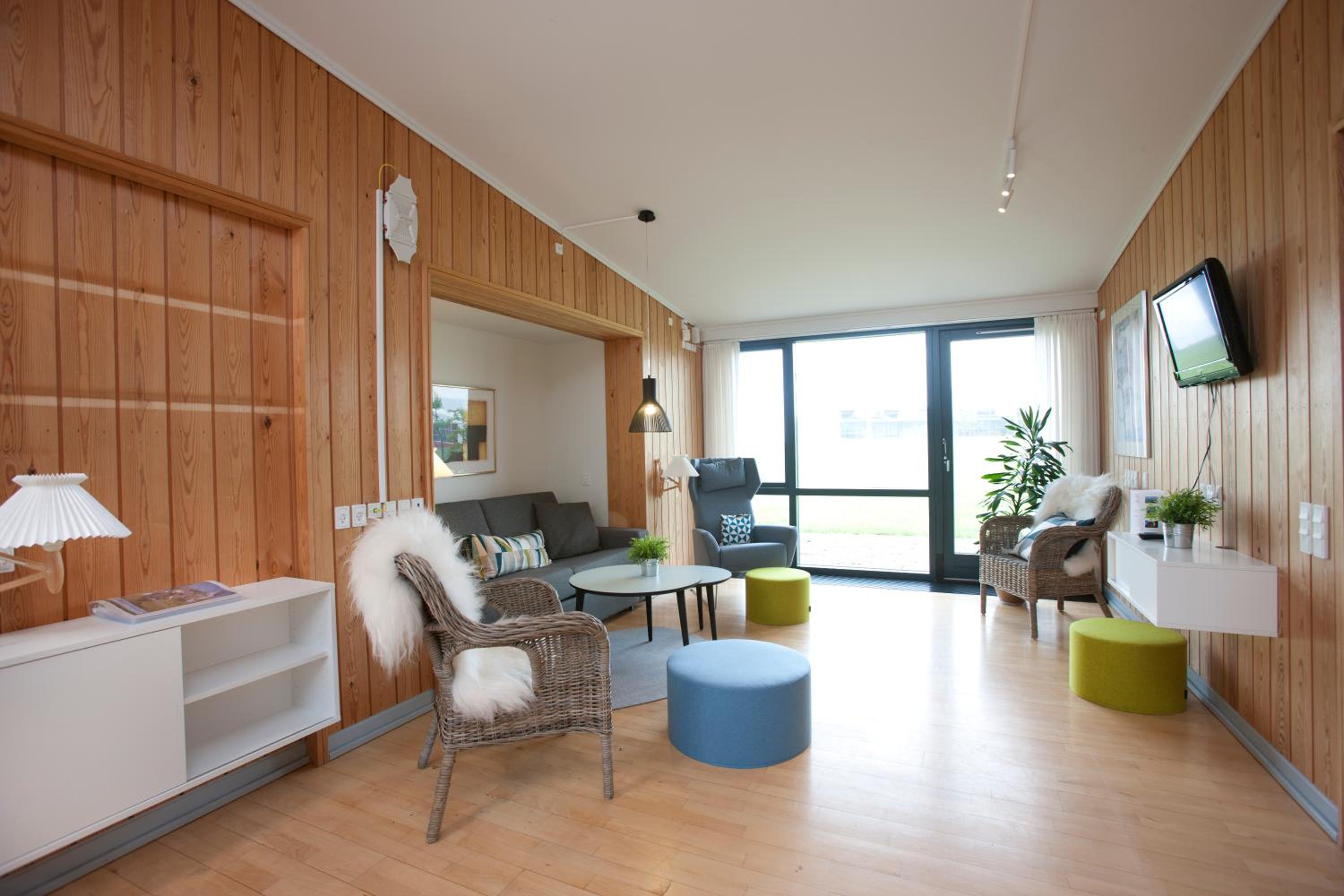 Two-Bedroom Apartment - Photo 6