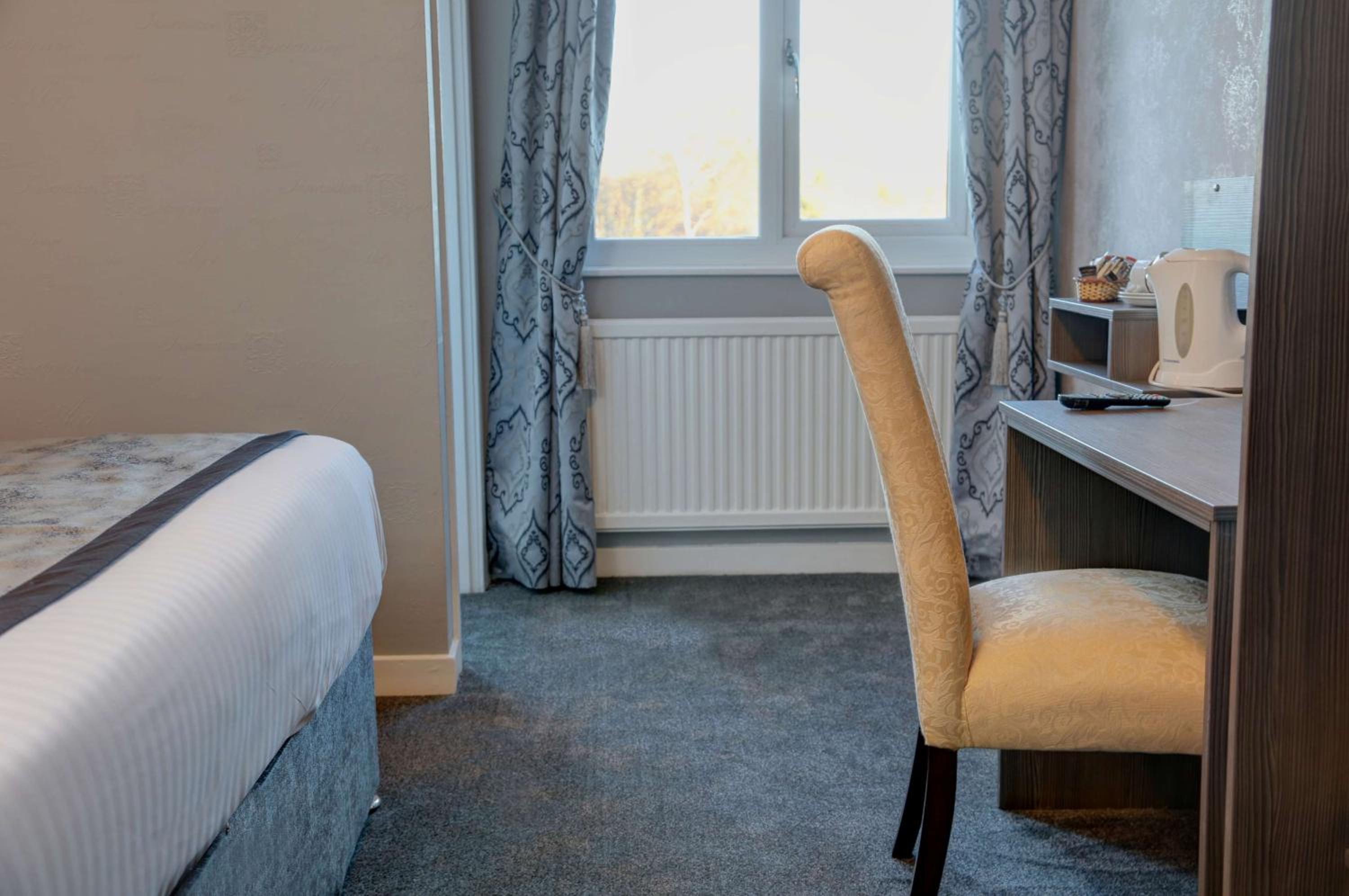 Standard Double Room - Non-Smoking photo 3