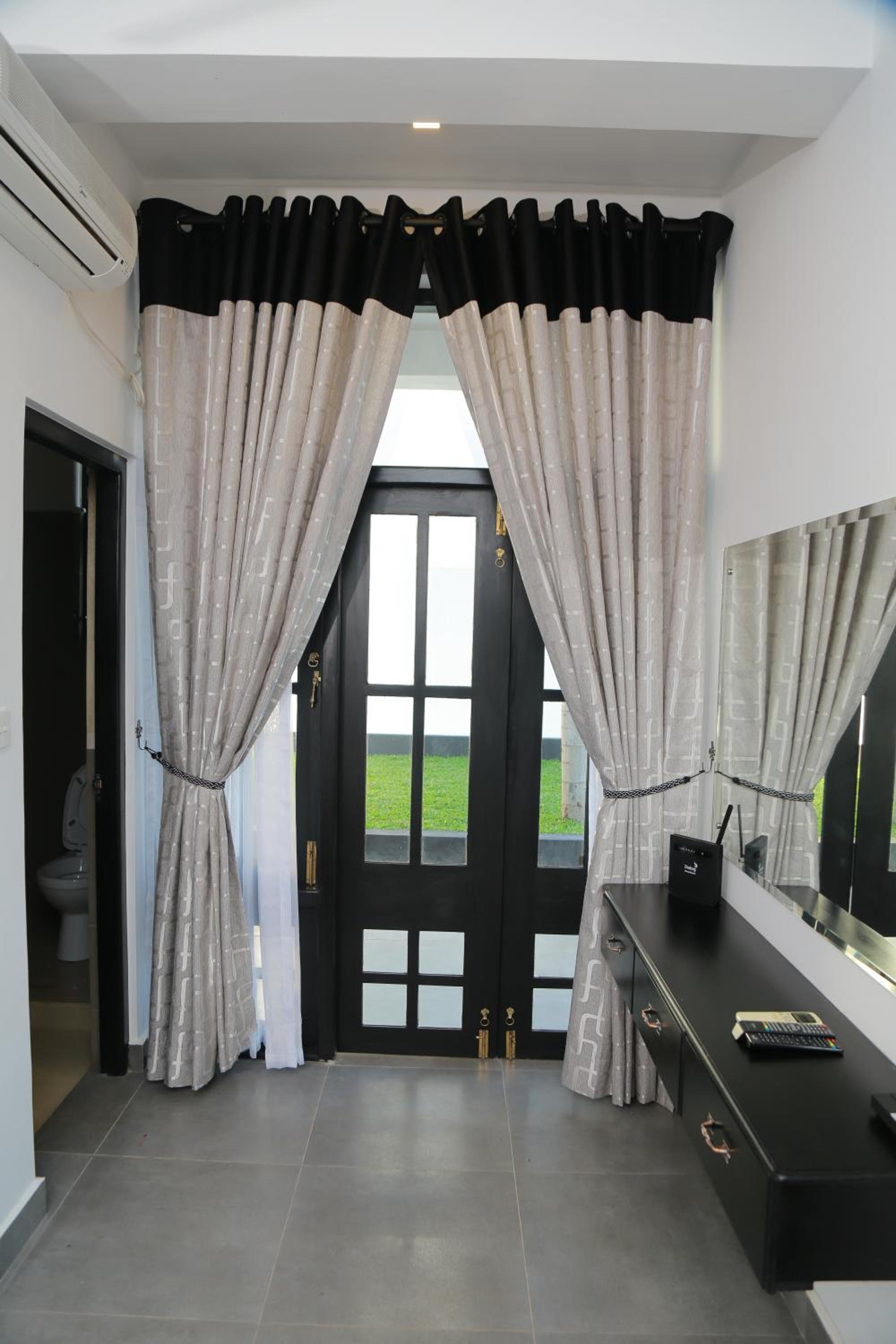 Deluxe Double Room With Balcony photo 3