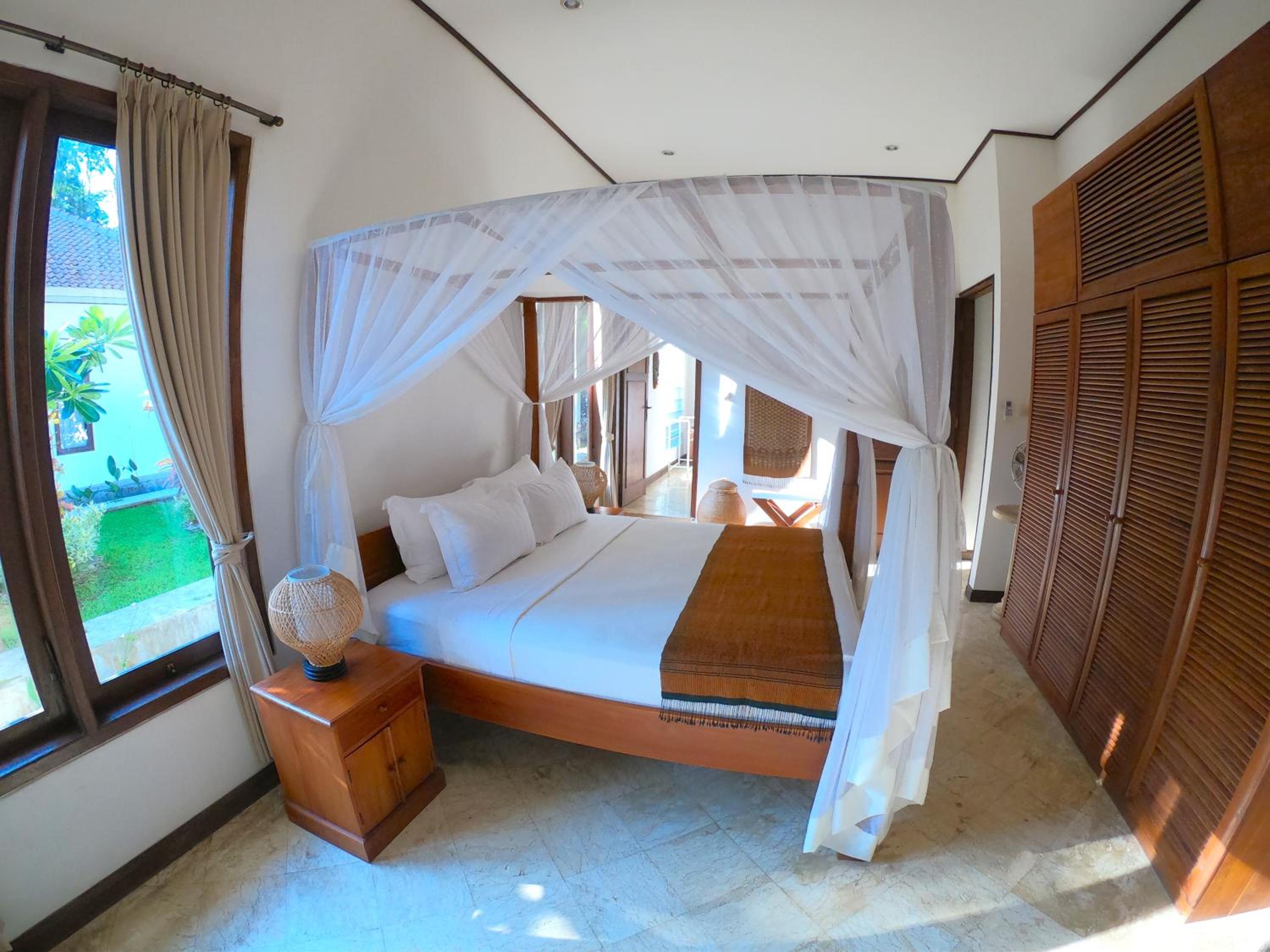 Three-Bedroom Villa - Photo 67