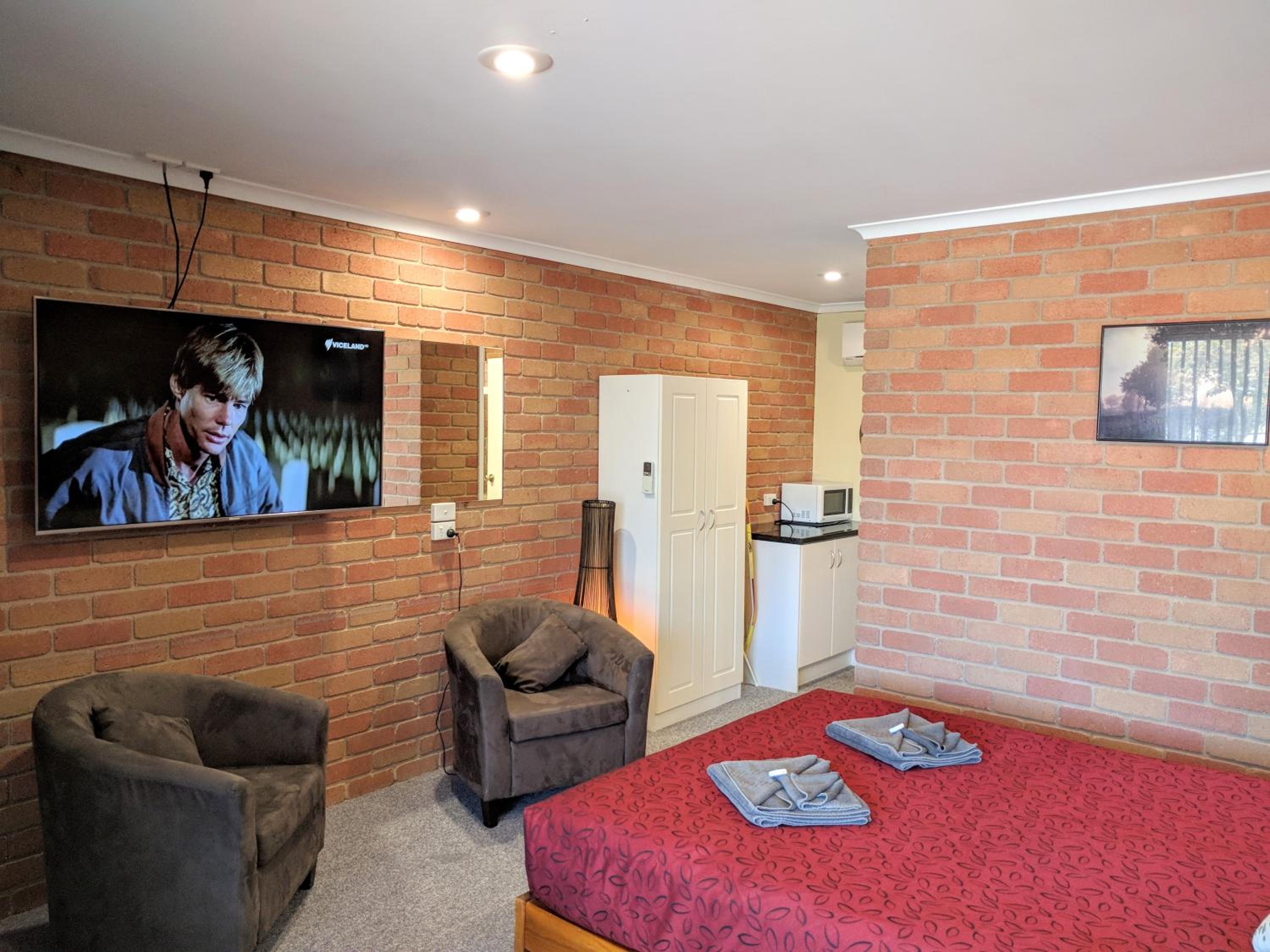 Deluxe Queen Room photo 1