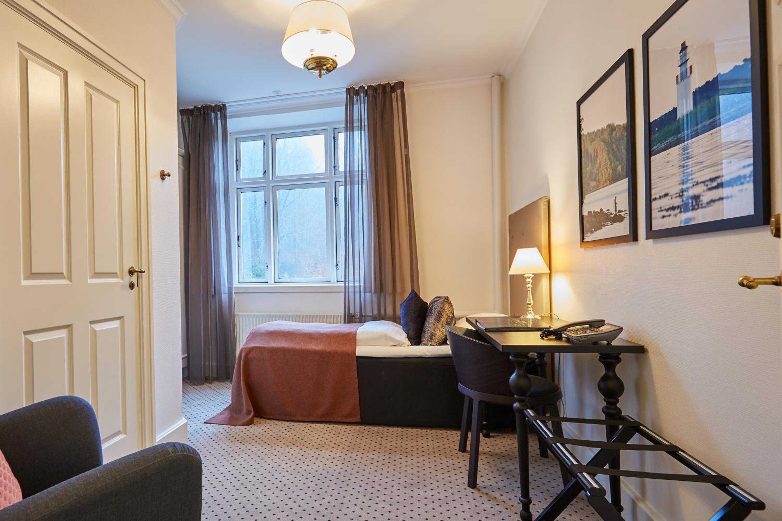 Single Room photo 2