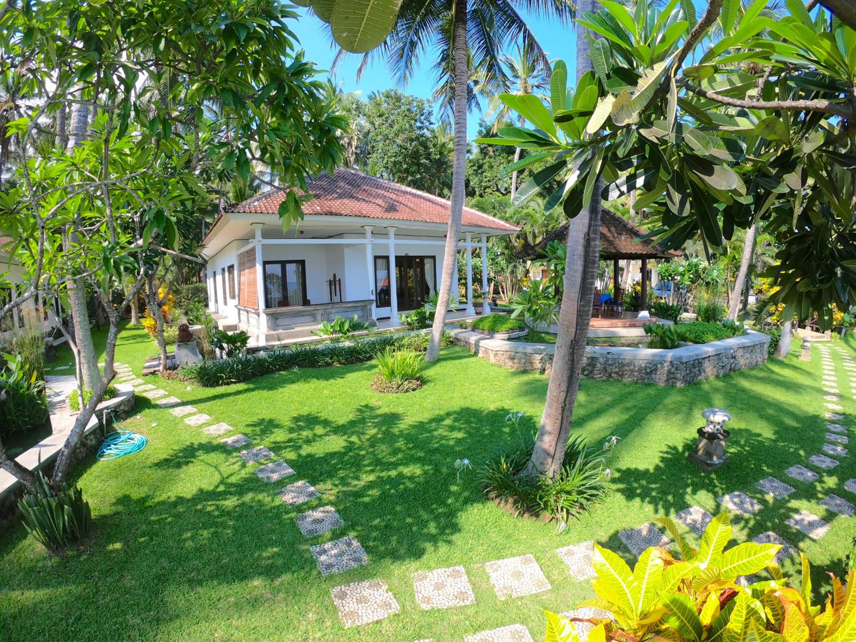 Three-Bedroom Villa - Photo 68