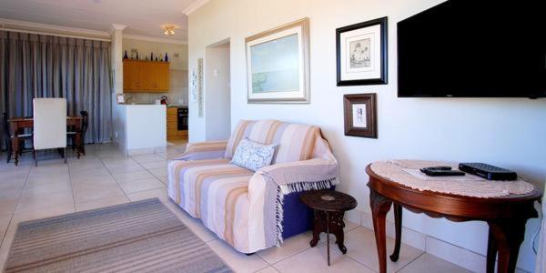 Deluxe Cottage - Photo 10