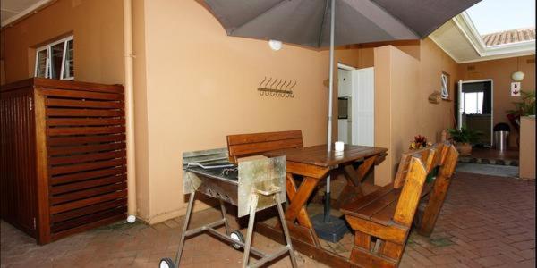 Classic Apartment - Photo 8