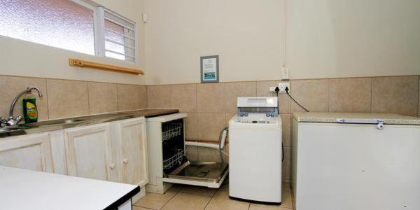 Deluxe Villa - Photo 13