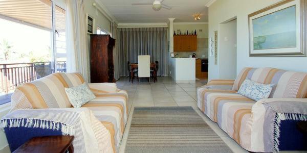 Deluxe Cottage - Photo 2