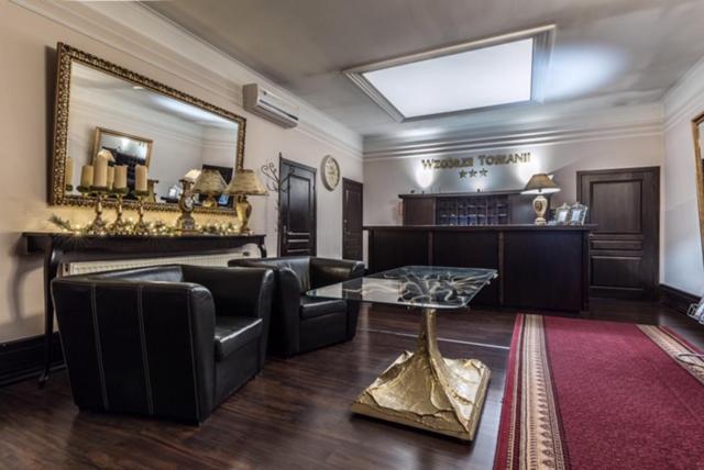 Suite - Photo 5