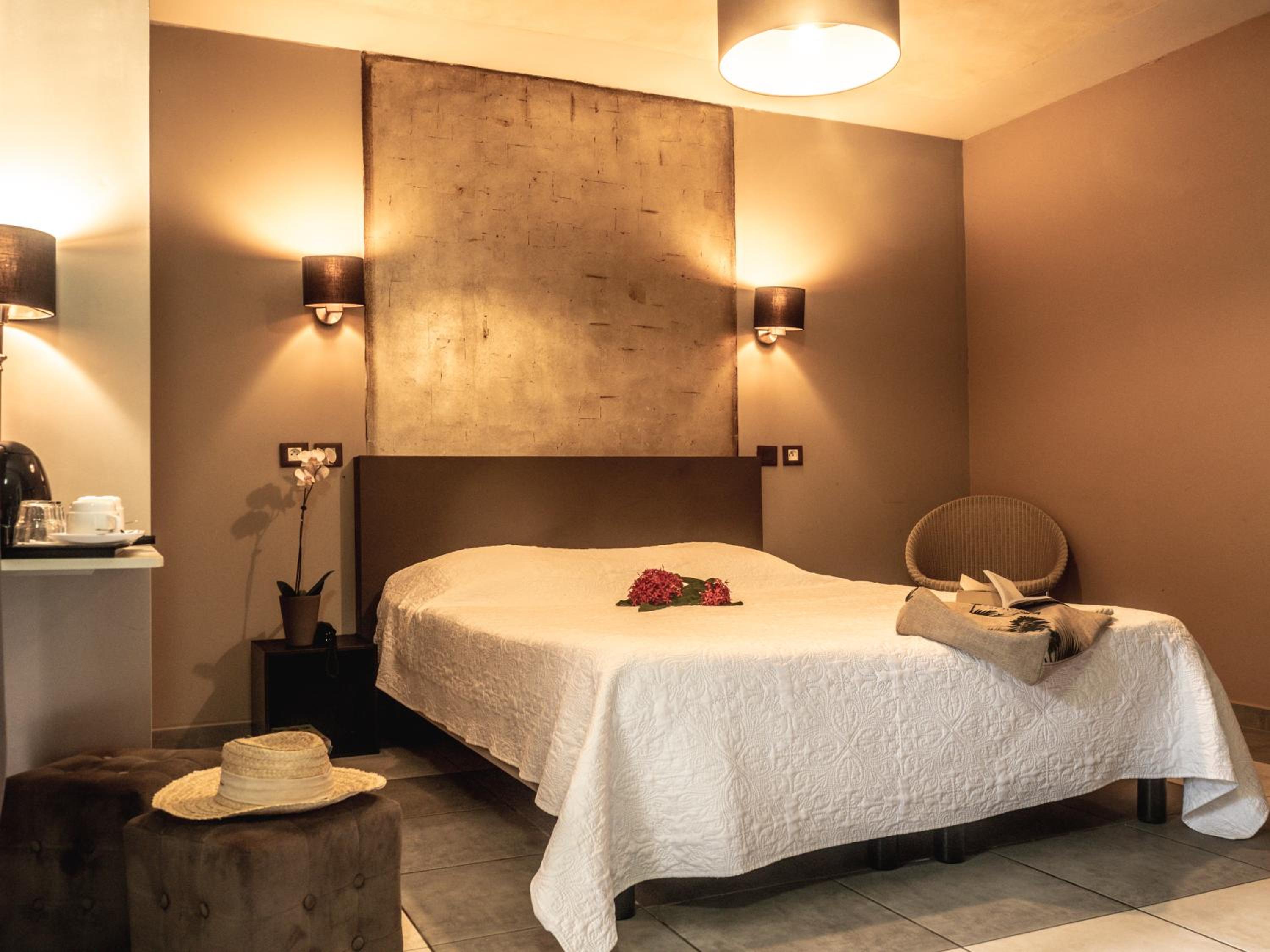 Double Room - Photo 4