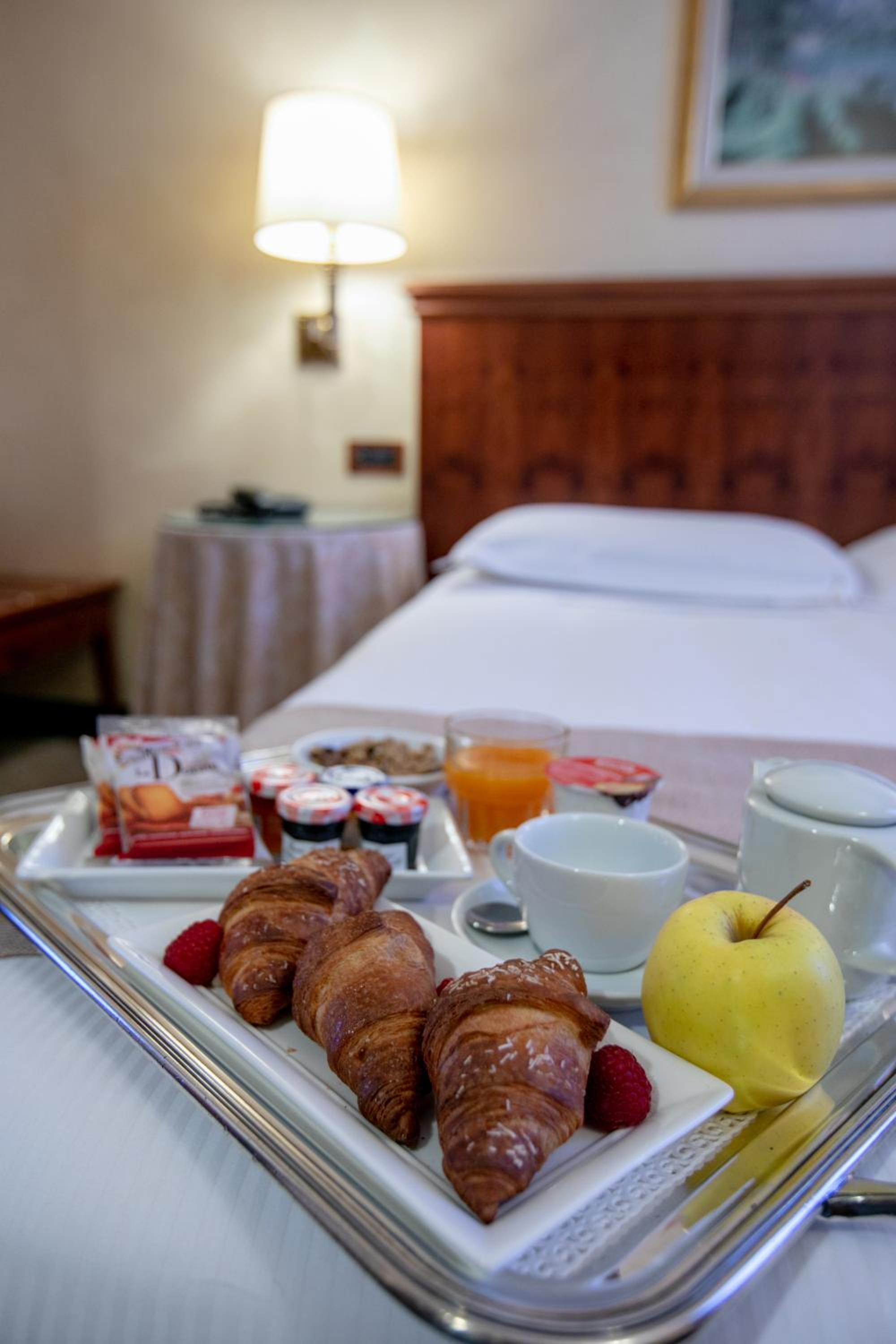 Double or Twin Room - Photo 4