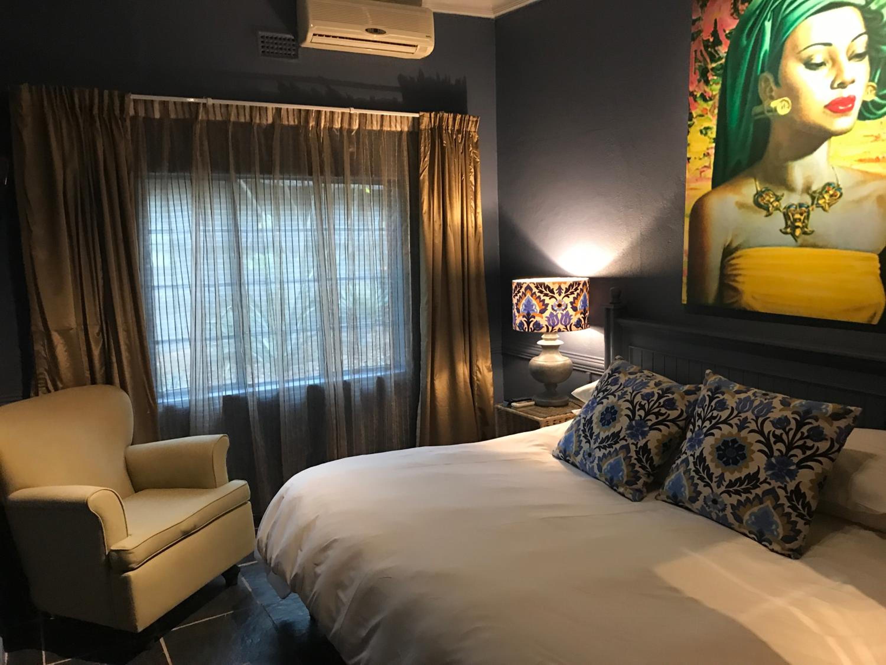 Standard Double Room - Photo 27