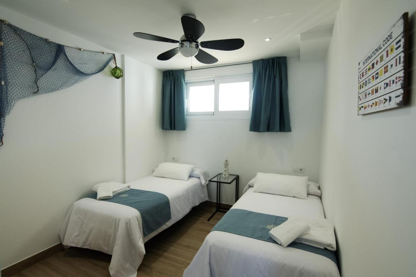 Penthouse Apartment with Sea View photo 3