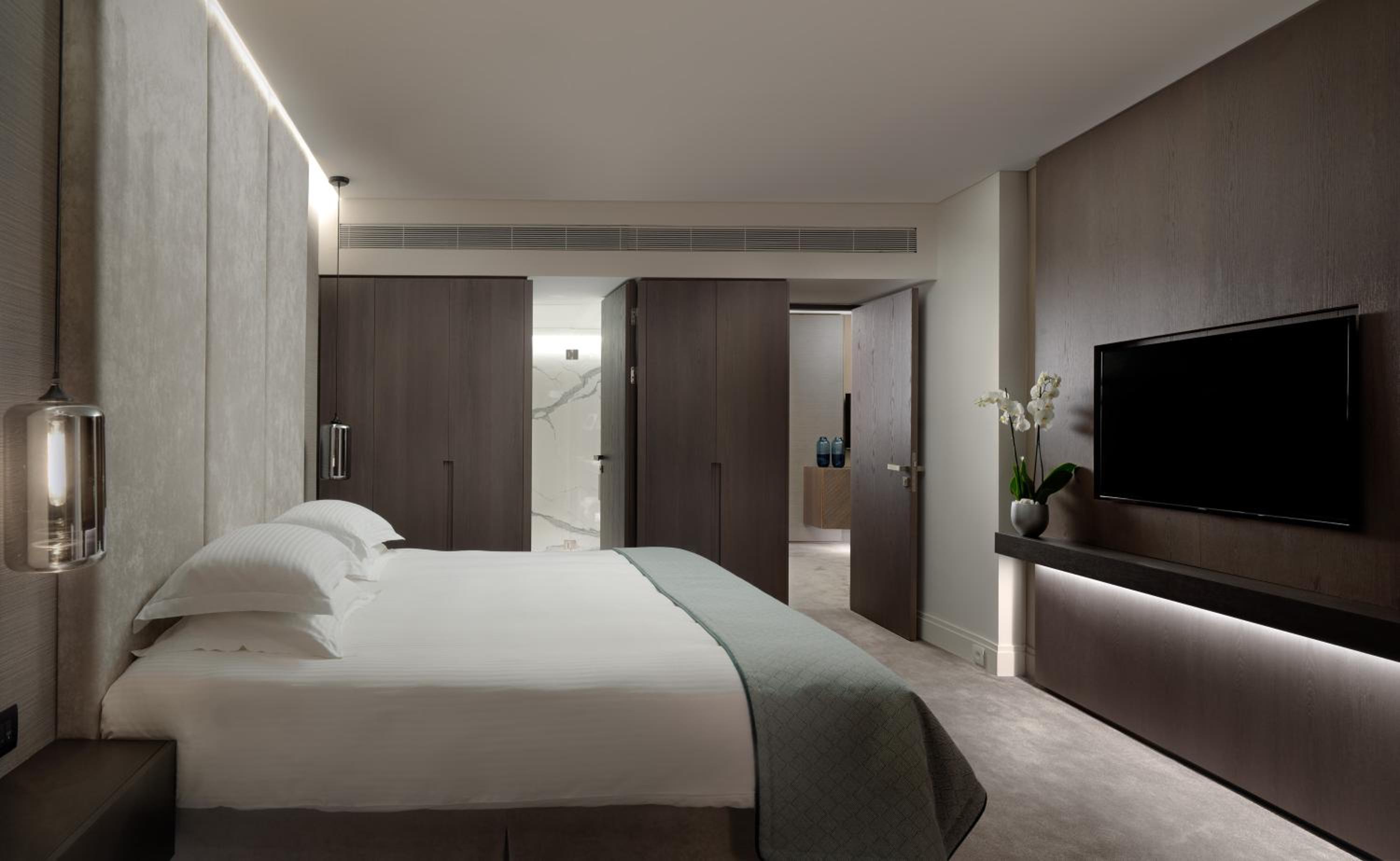 Athenian Acropolis View Suite (King or Twin beds) photo 1