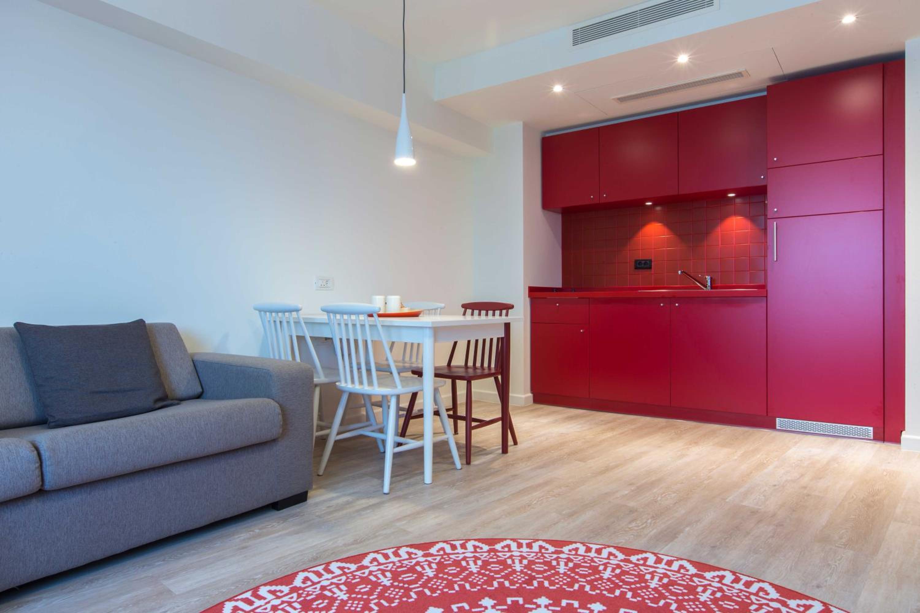 One-Bedroom Apartment with Balcony - Photo 2