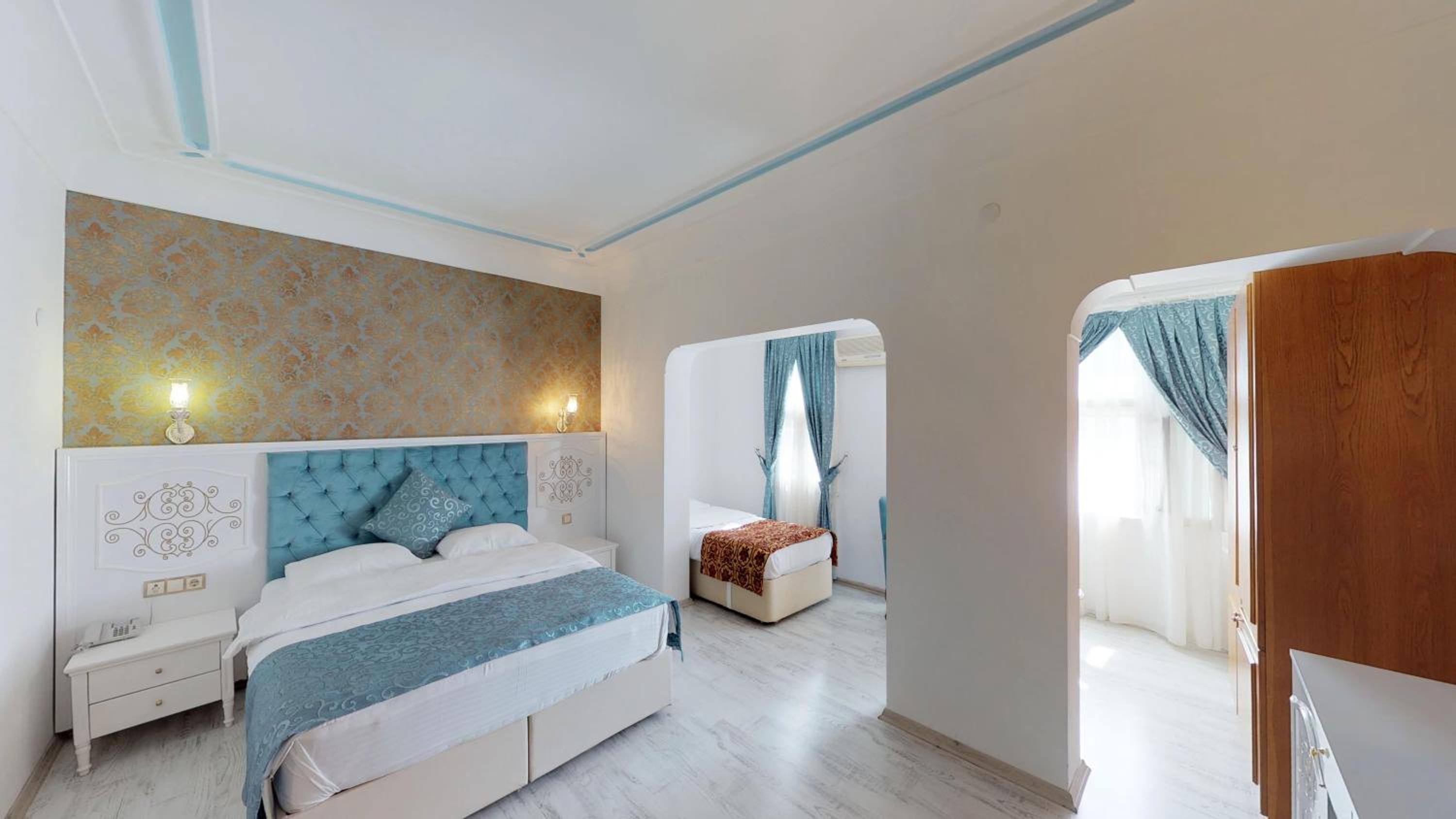 Deluxe Room with City View