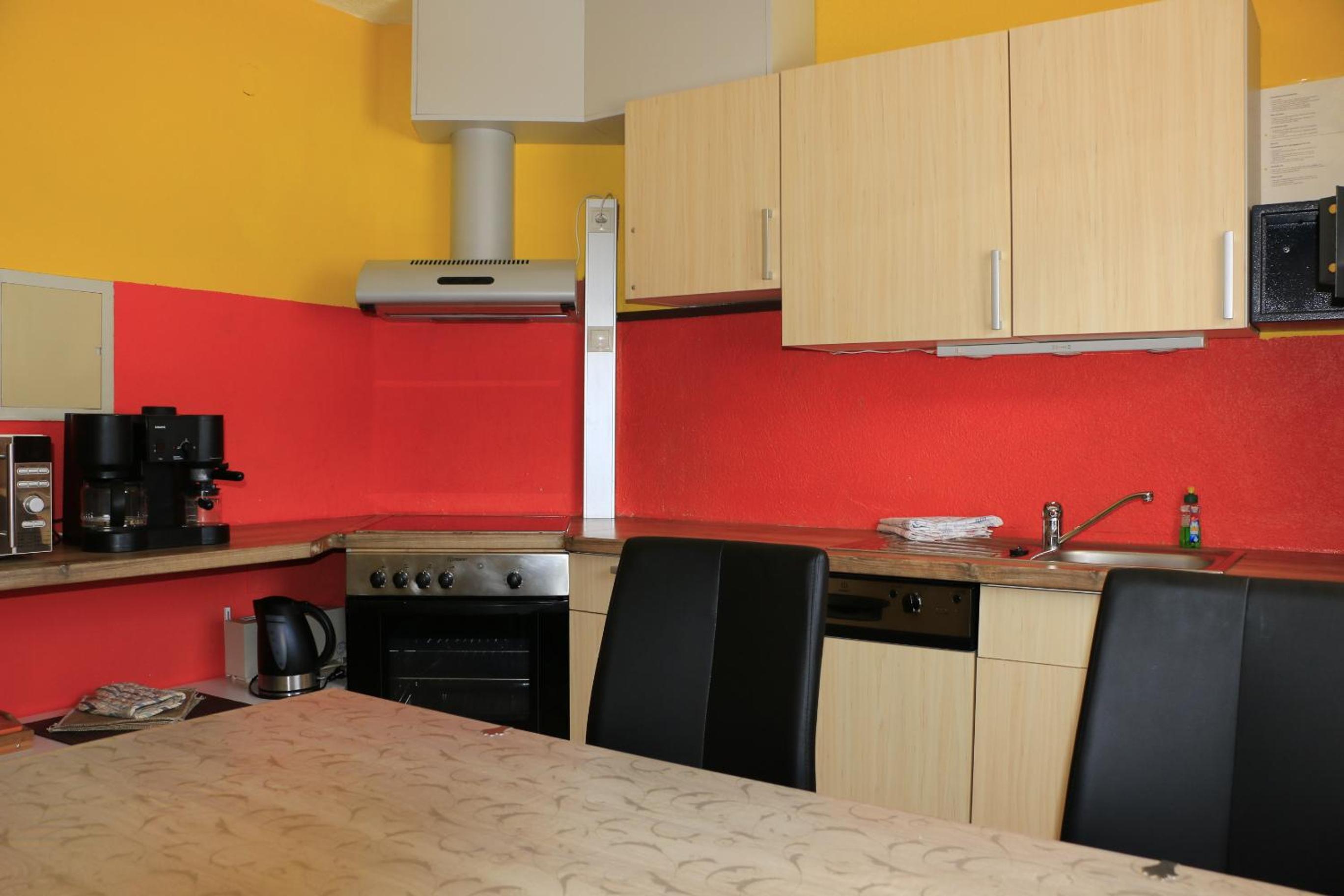 Apartment - Ground Floor photo 2