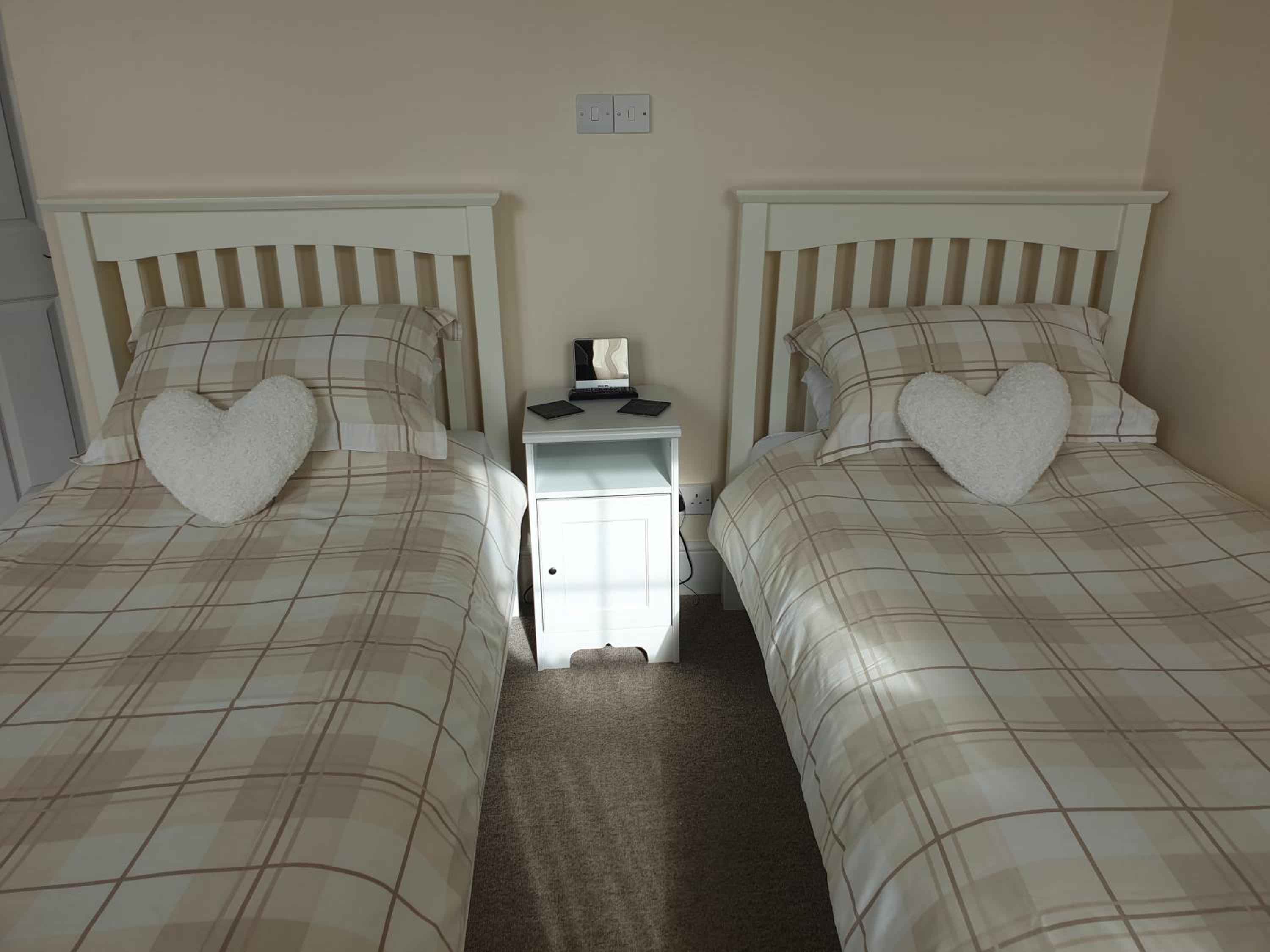 Twin Room - Second Floor photo 1