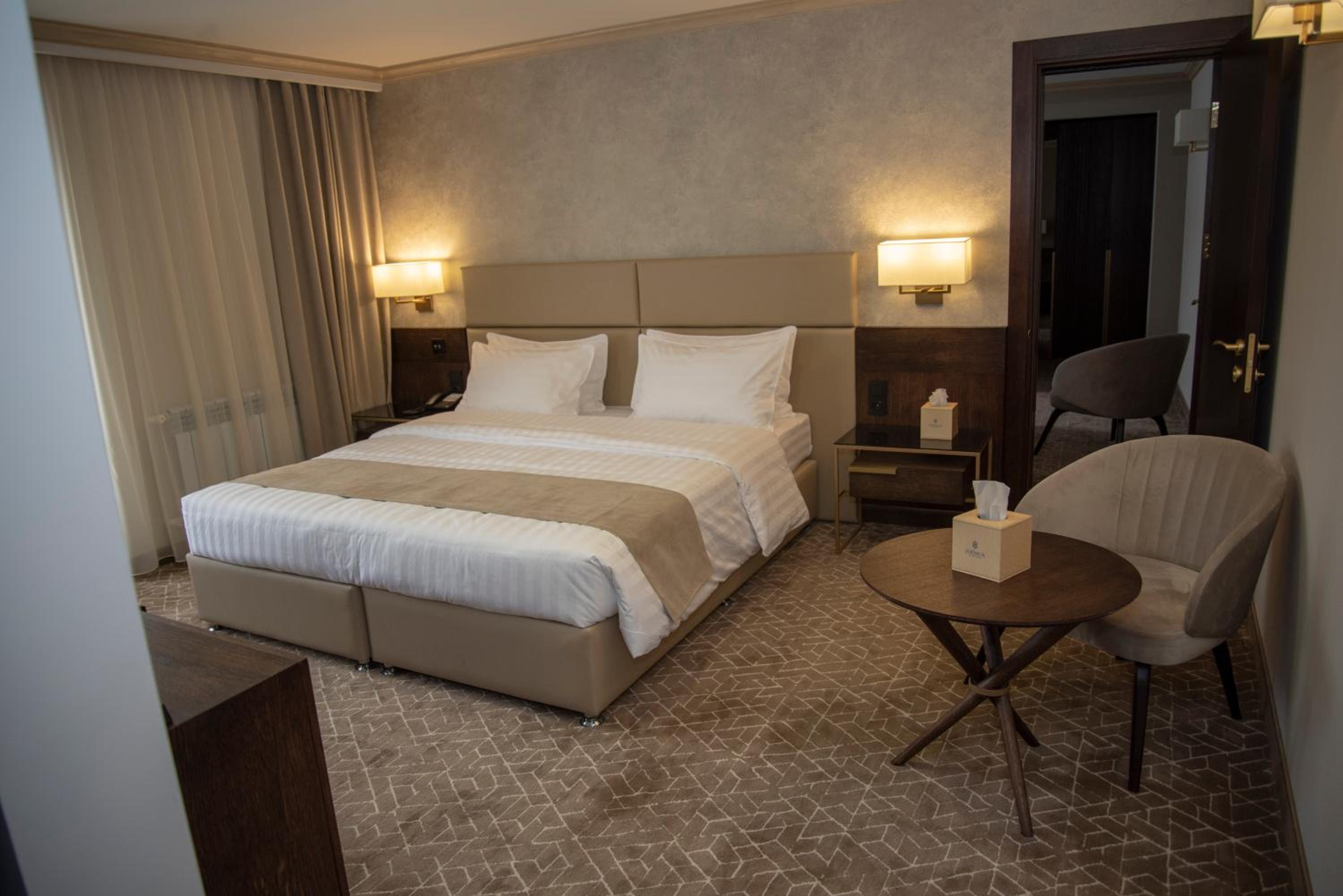 Standard Family Room-Treatment included