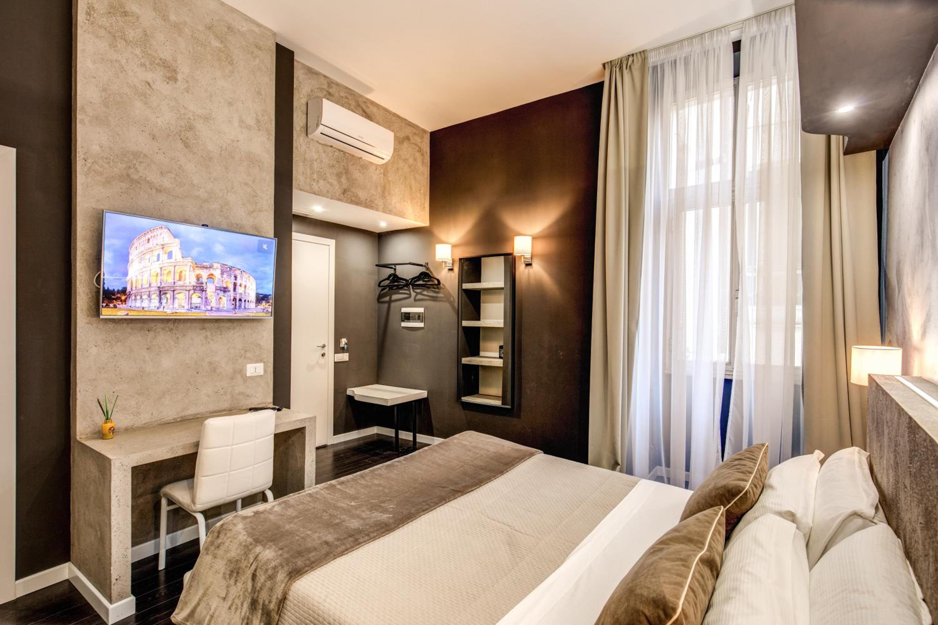 Luxury Triple Room photo 2