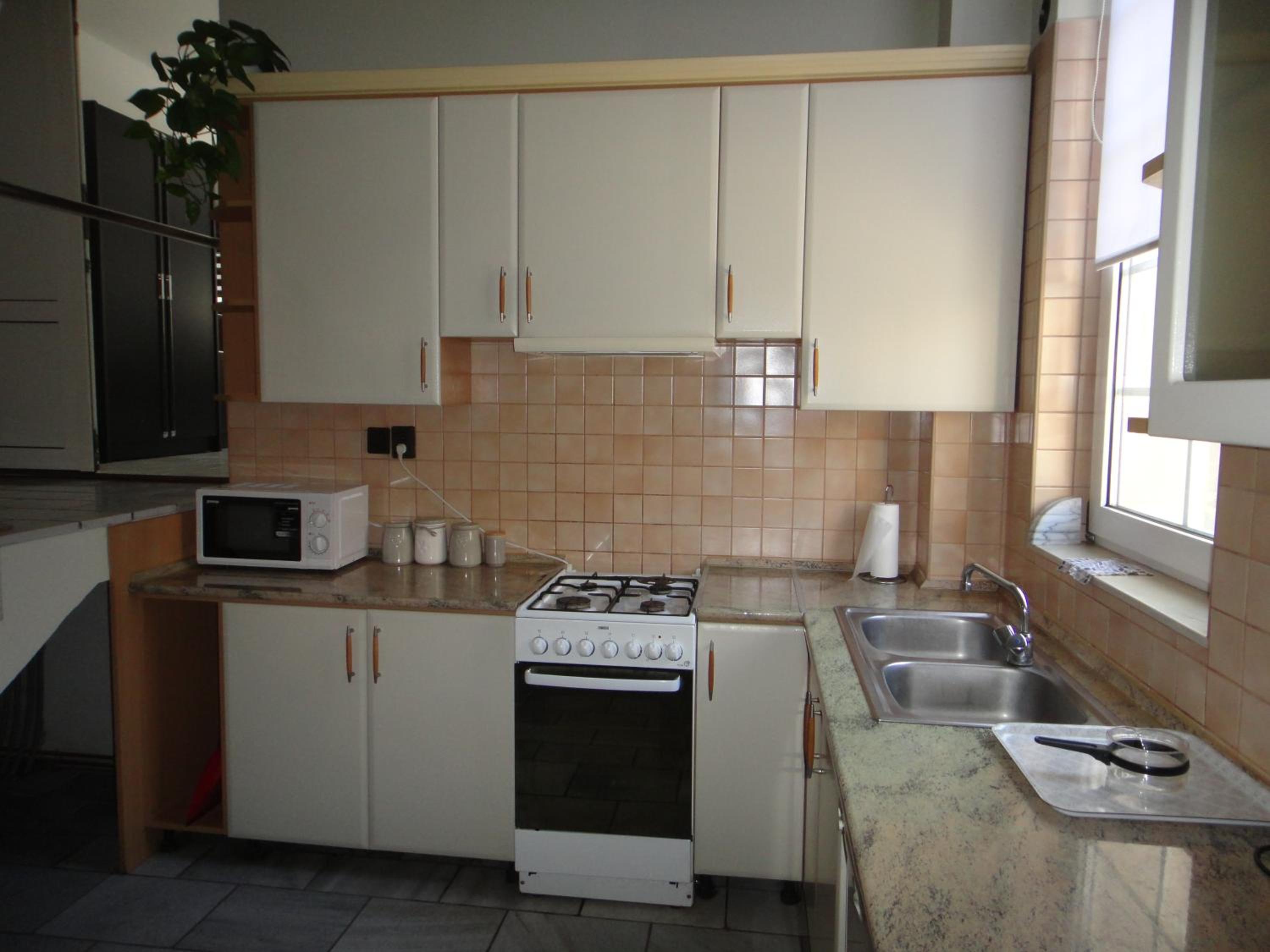 Two-Bedroom Apartment - Photo 8
