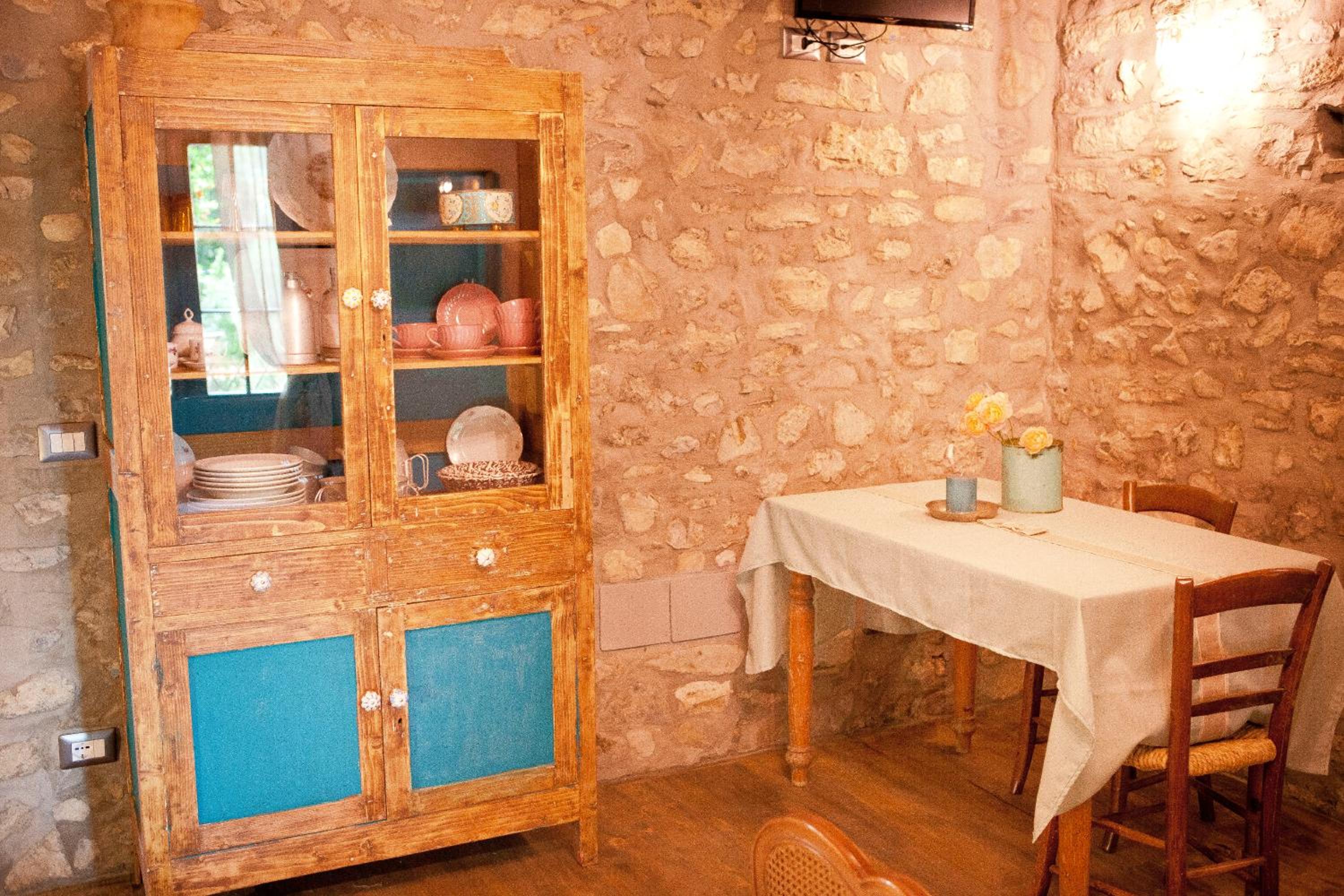 Double Room with Patio photo 2