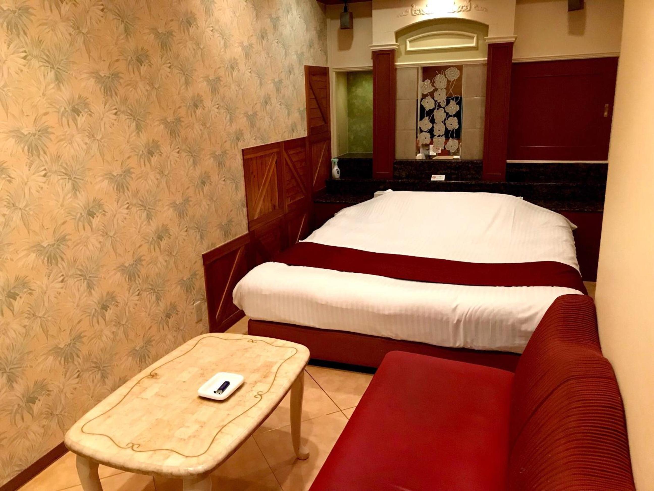Standard Double Room - Photo 3