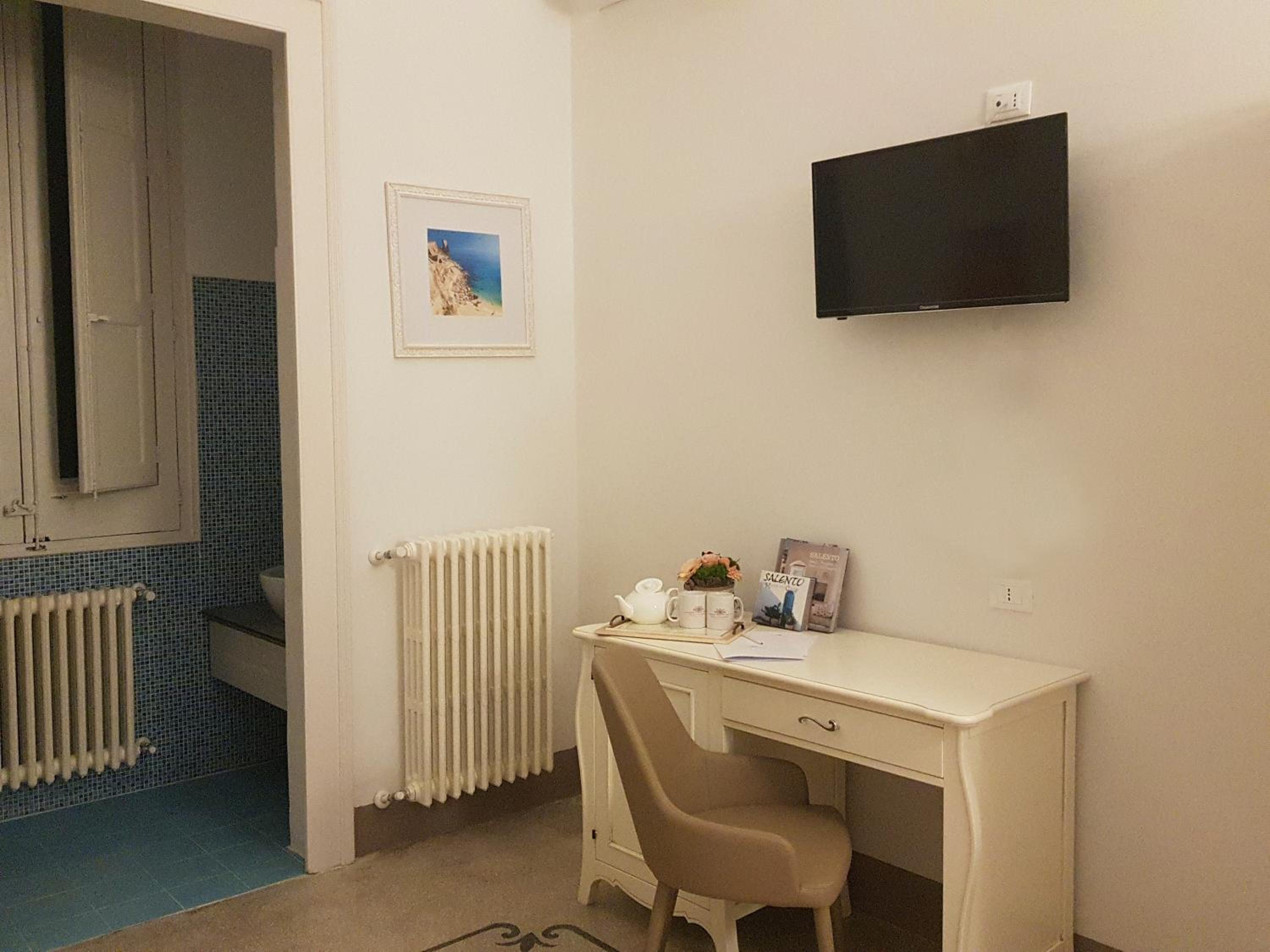 Superior Double Room - Photo 19