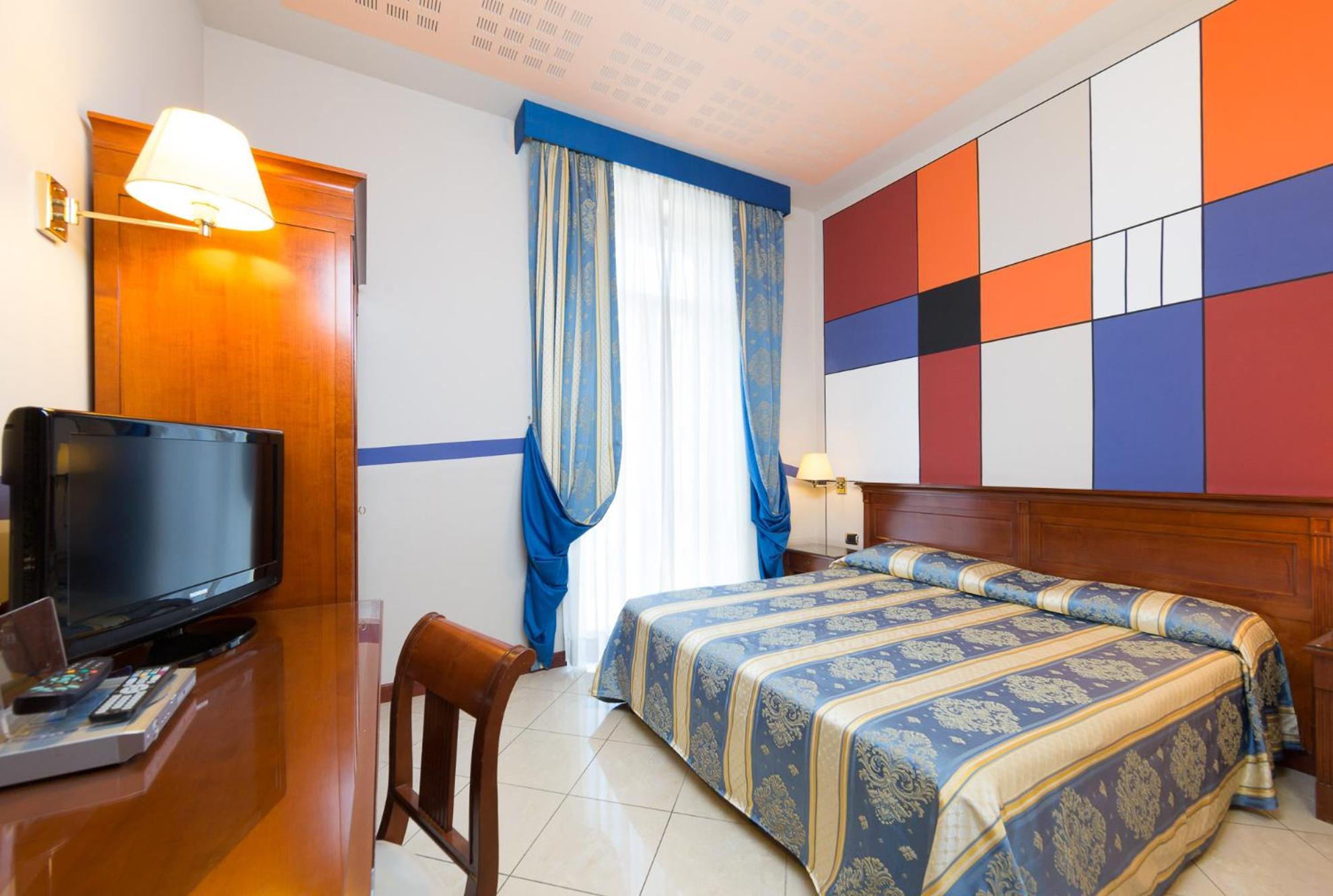 Superior Double or Twin Room - Photo 2