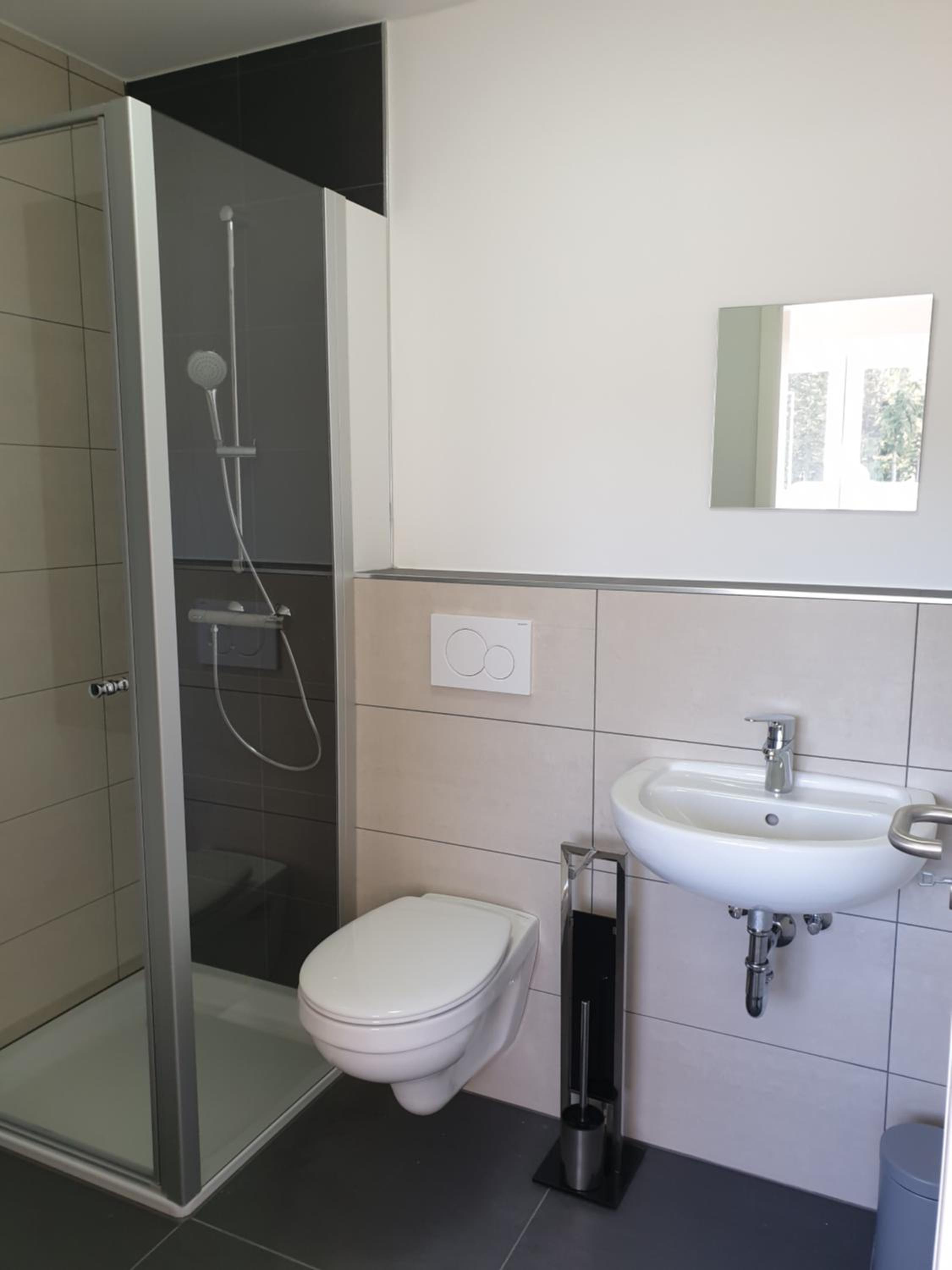 Single Room with Bathroom photo 3