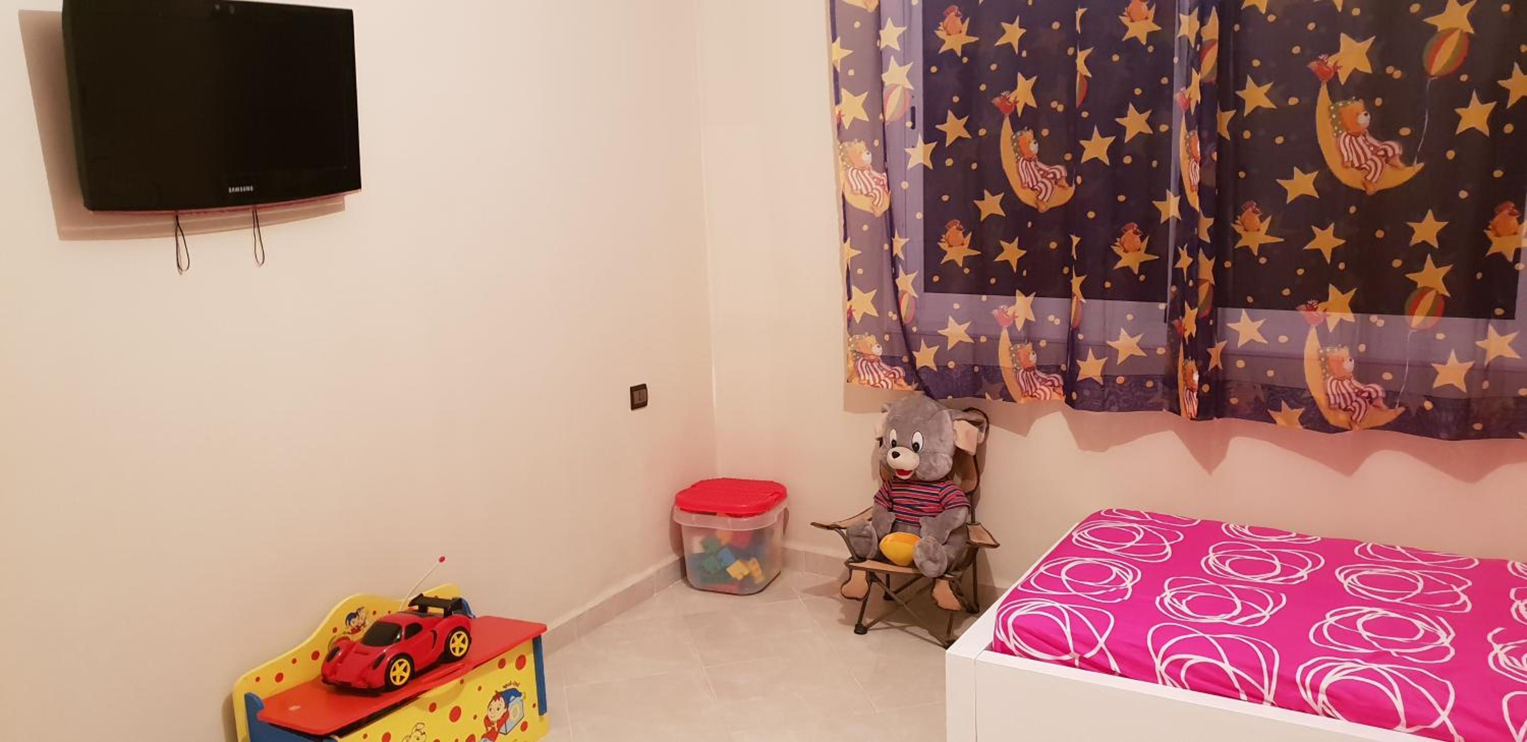 Apartment - Photo 8