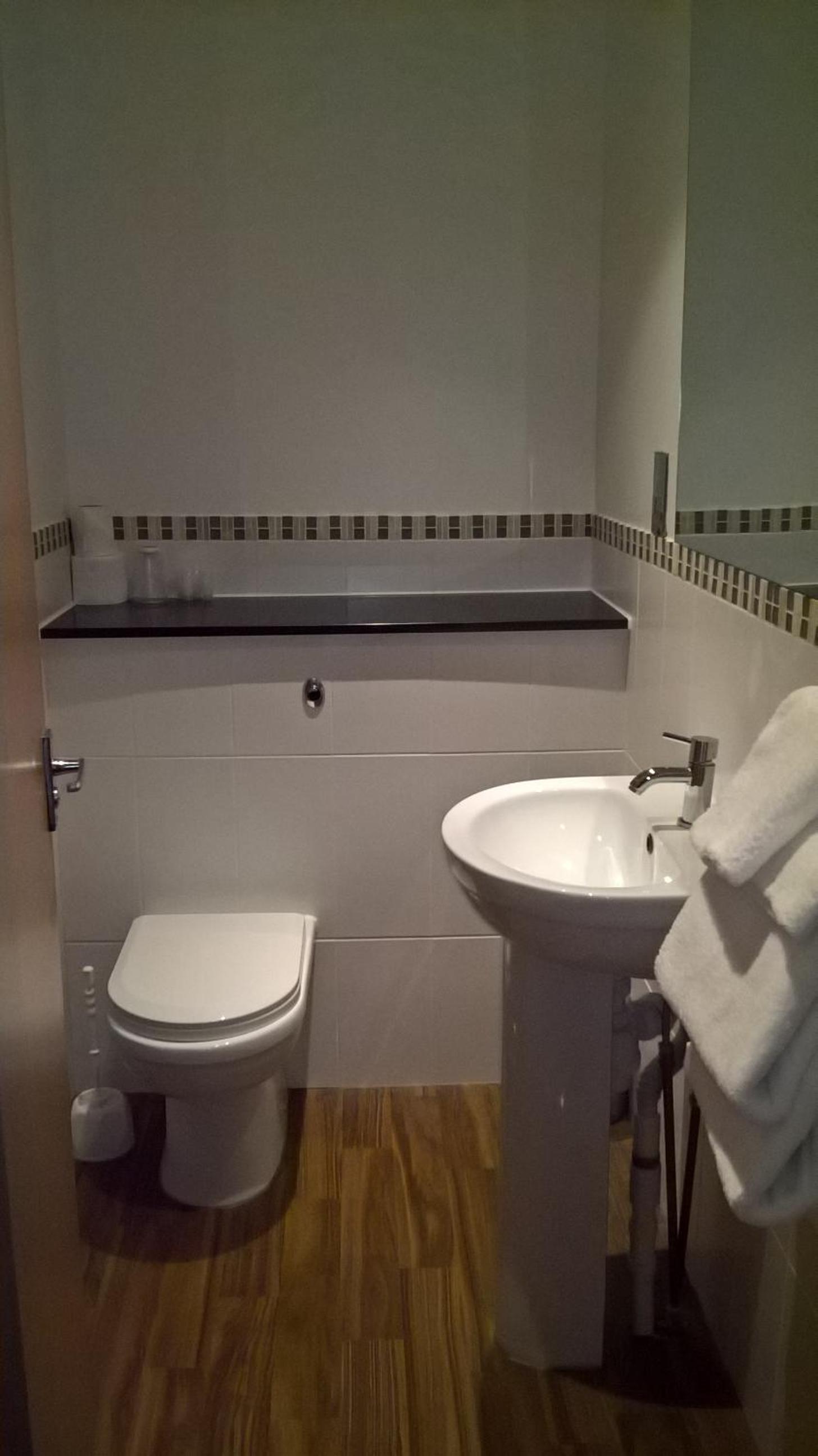 Small Double Room - Photo 2