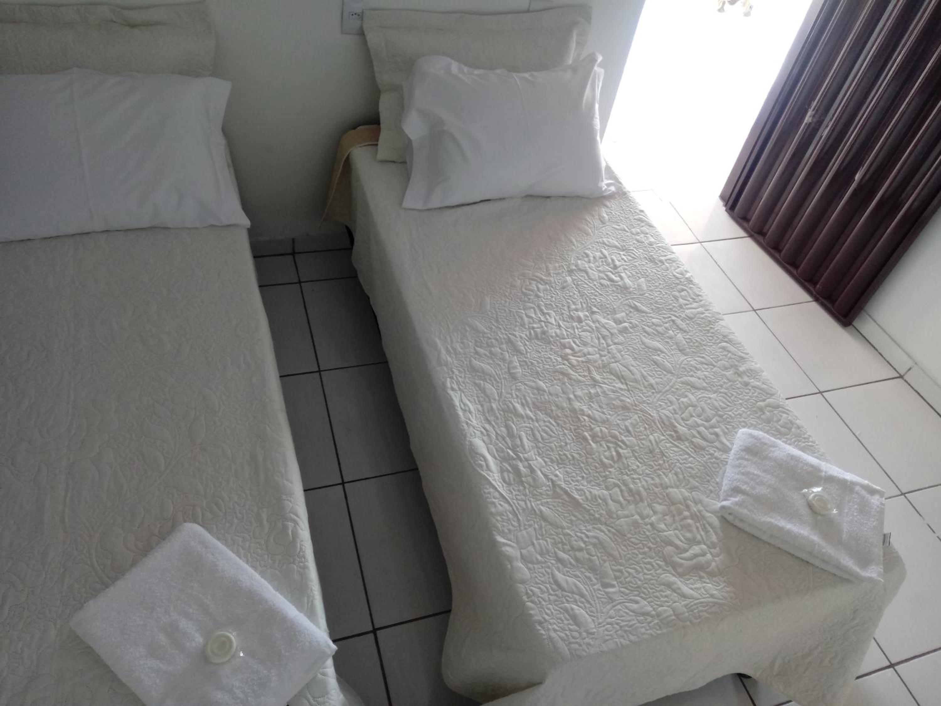 Double Room - Photo 4