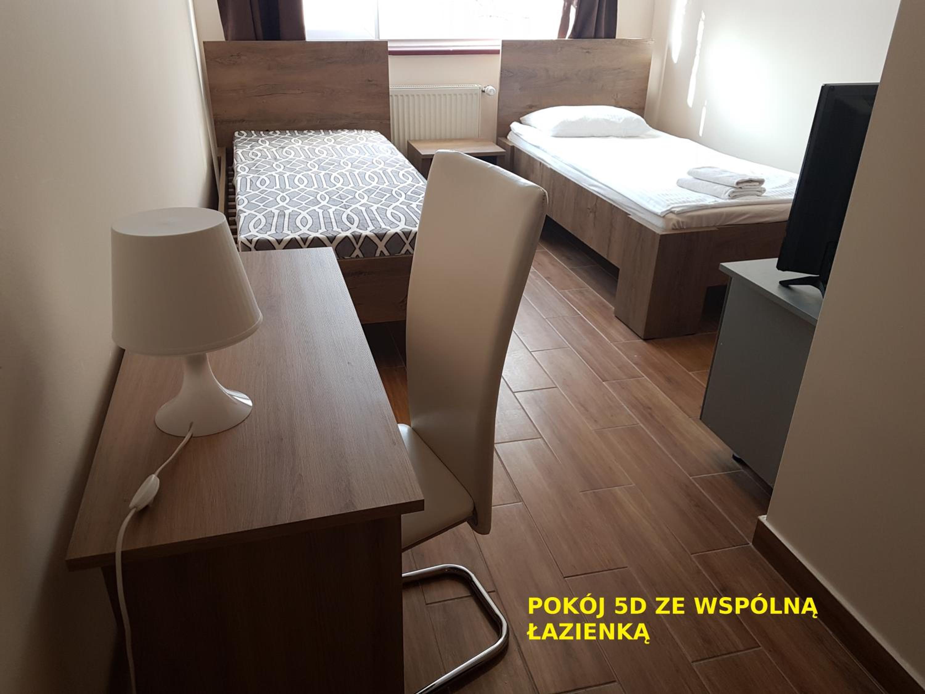 Standard Double Room with Shared Bathroom