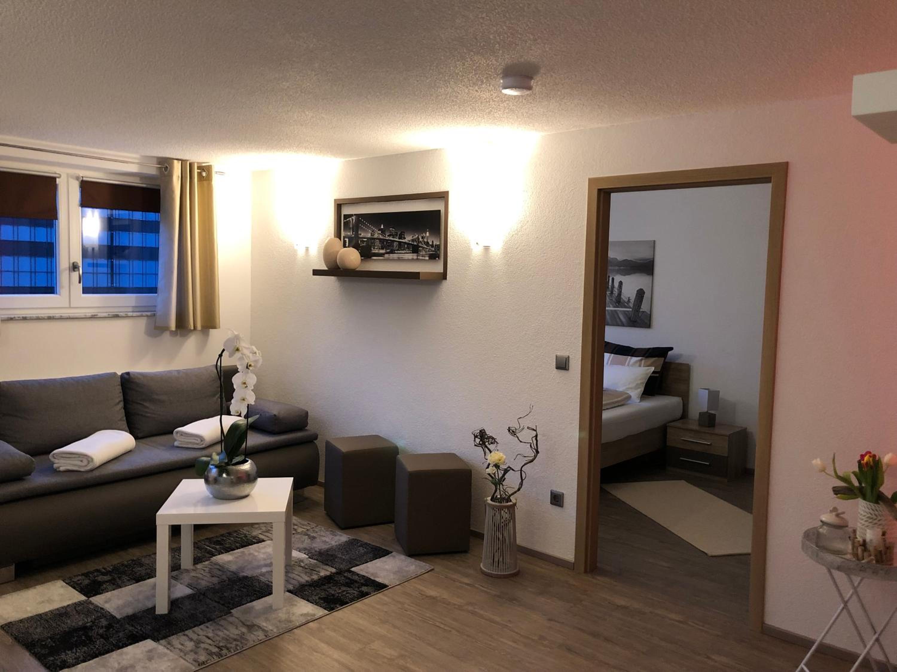 One-Bedroom Apartment - Photo 1