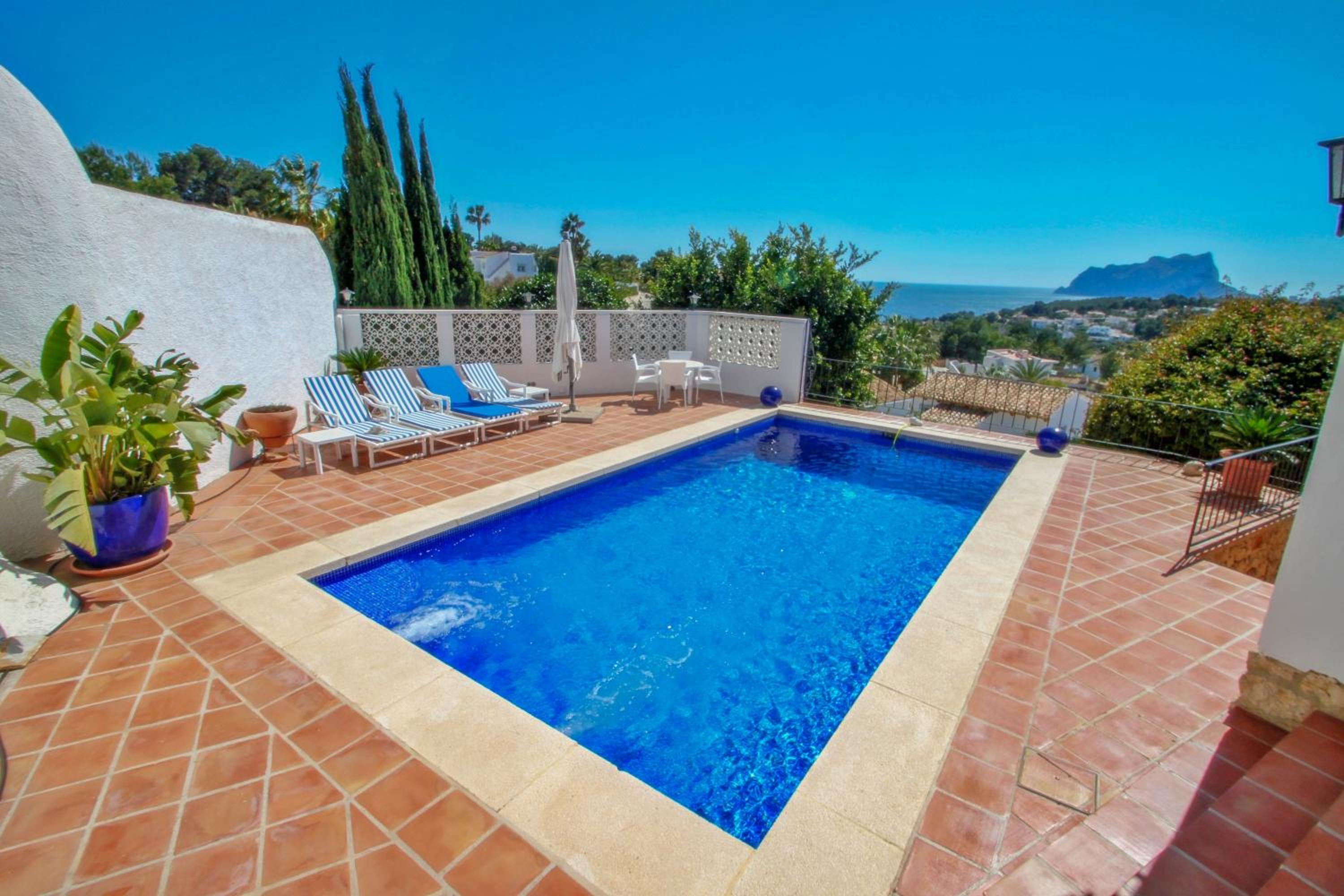 Villa con piscina privada