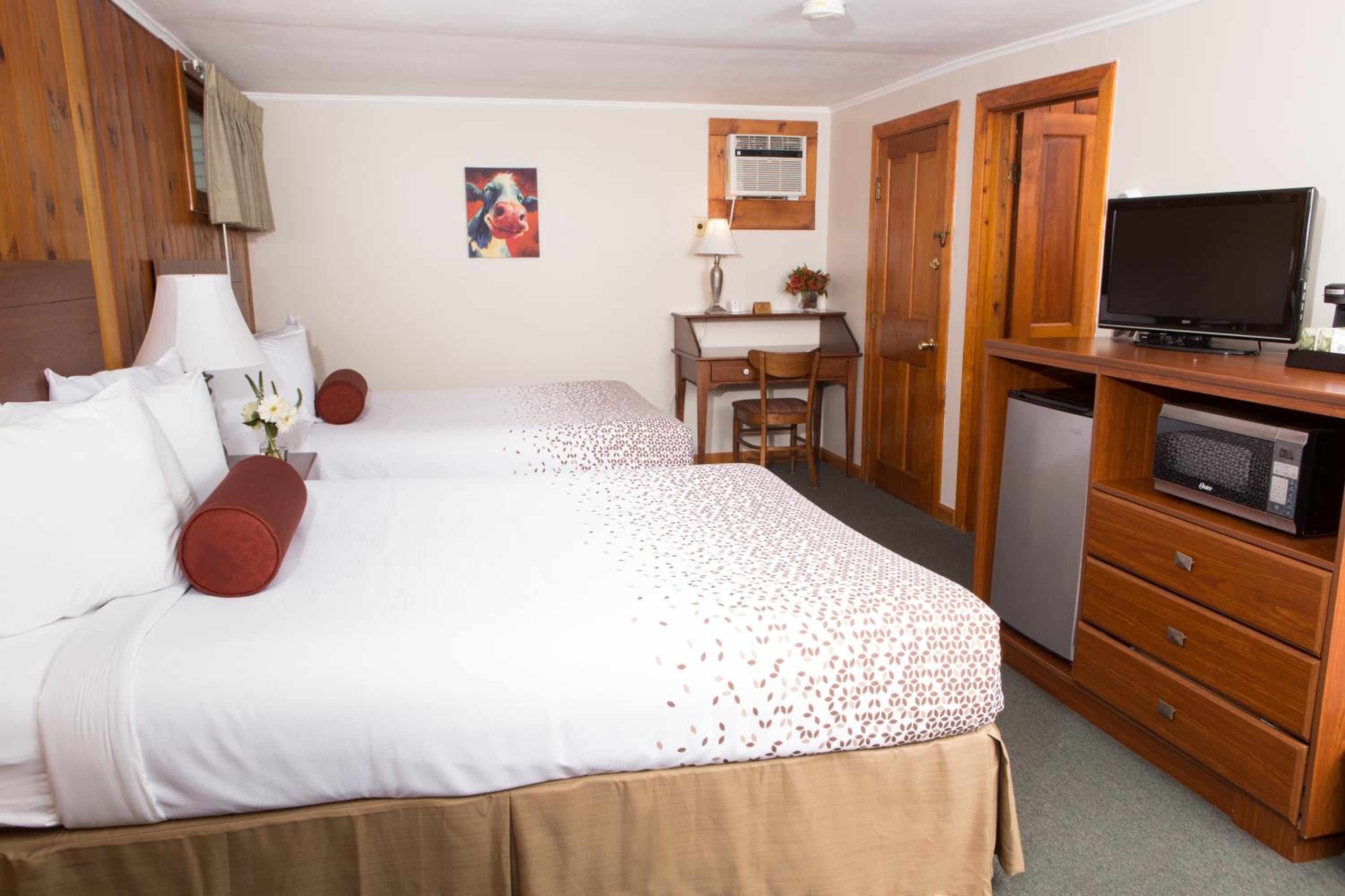 Deluxe Double Room With Two Double Beds