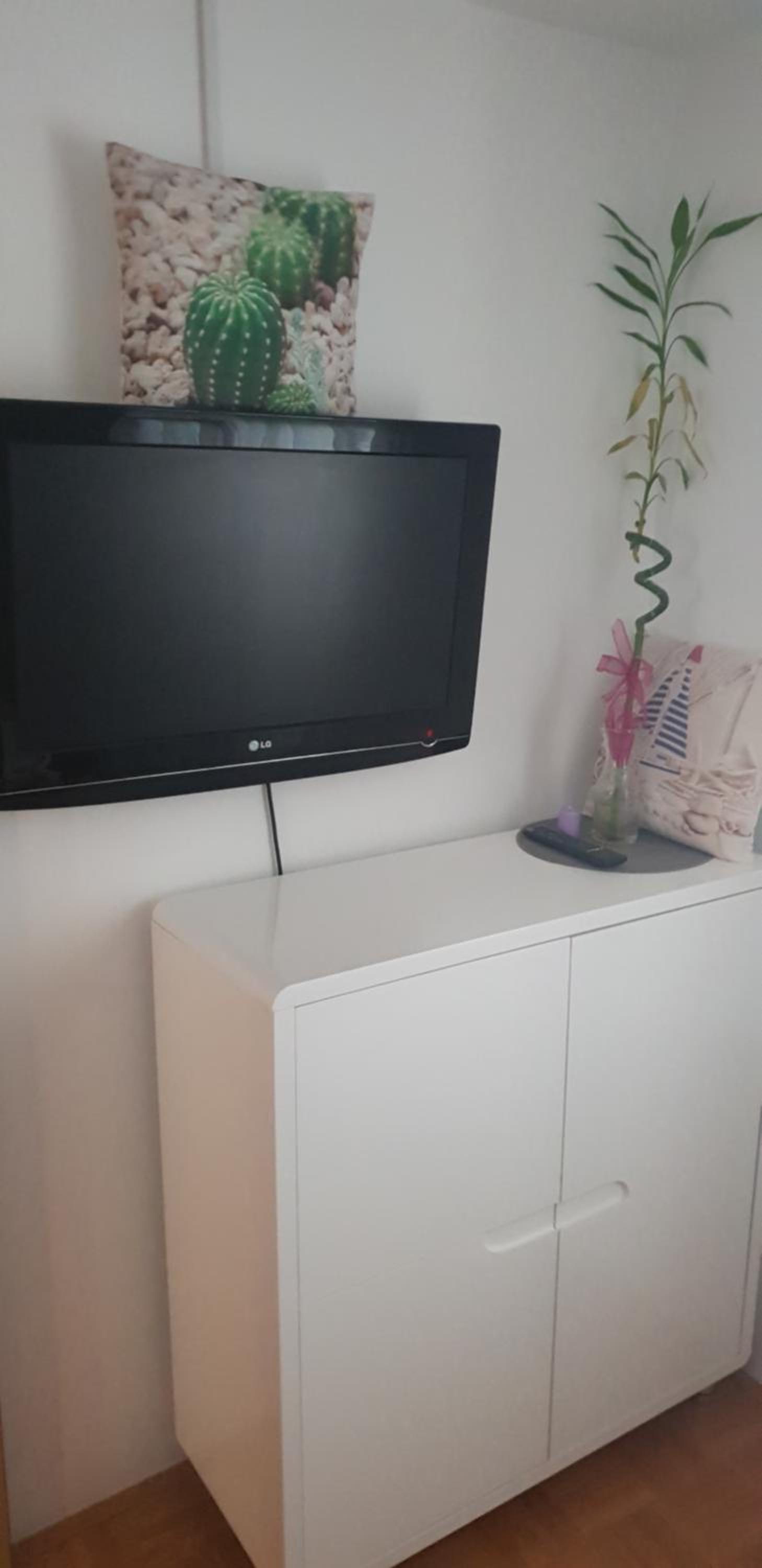 Two-Bedroom Apartment - Photo 10