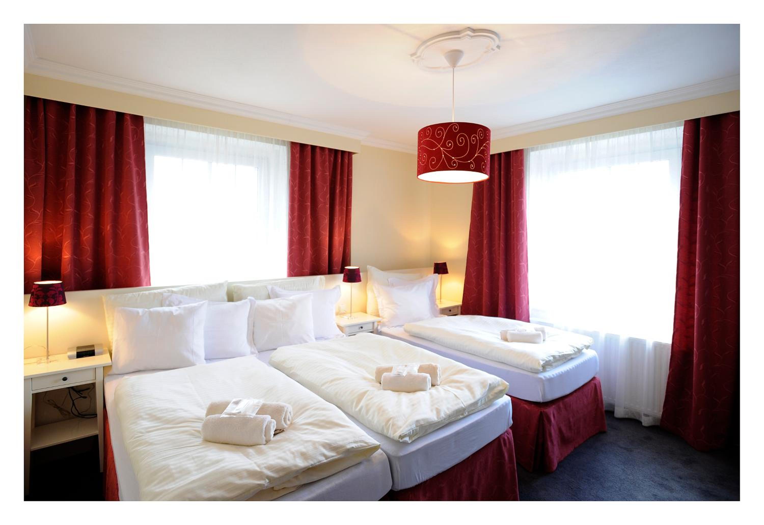 Superior Triple Room - Photo 5