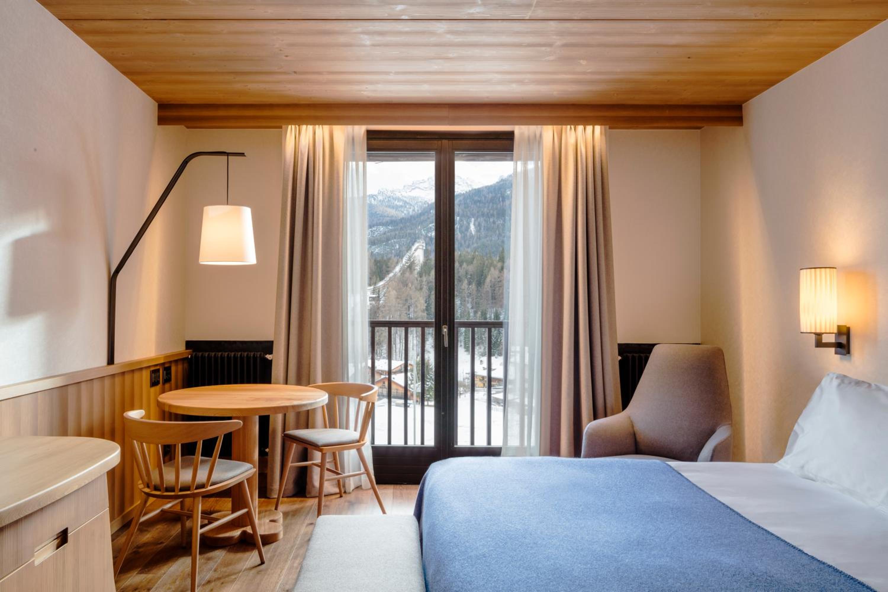 Deluxe Premium Room with Spa Access photo 2
