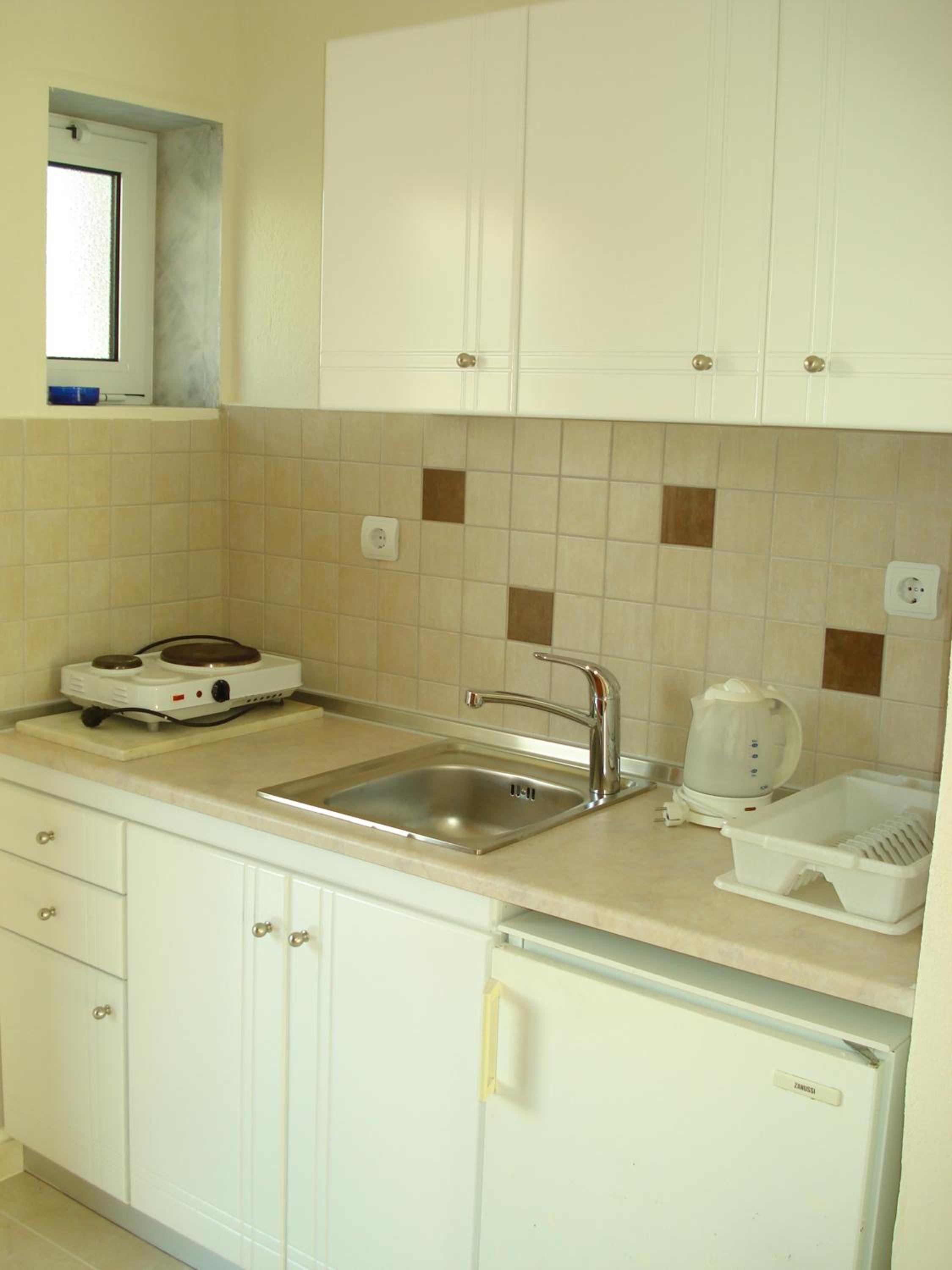Studio (3 Adults) photo 2