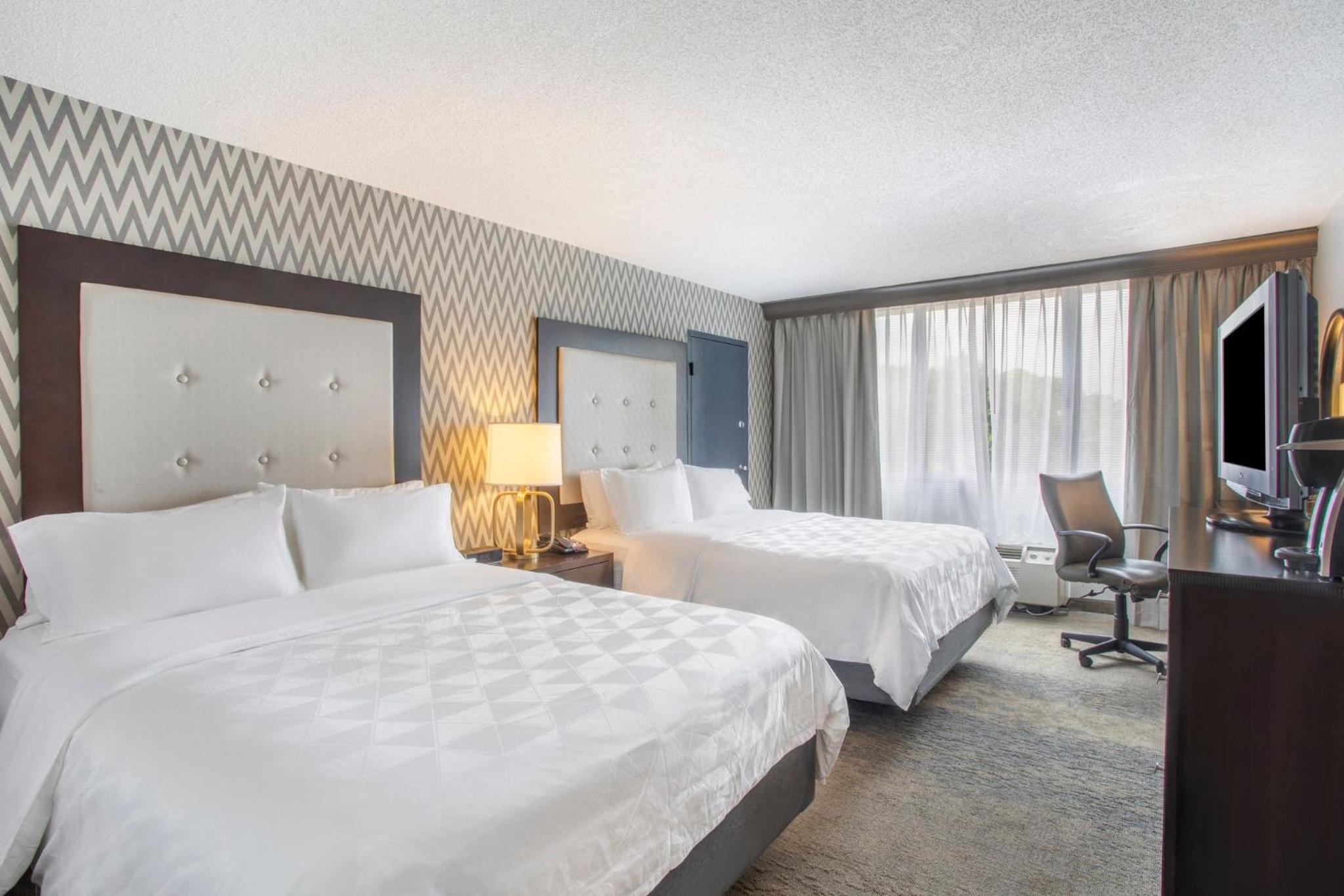 Standard Double Room with Two Double Beds