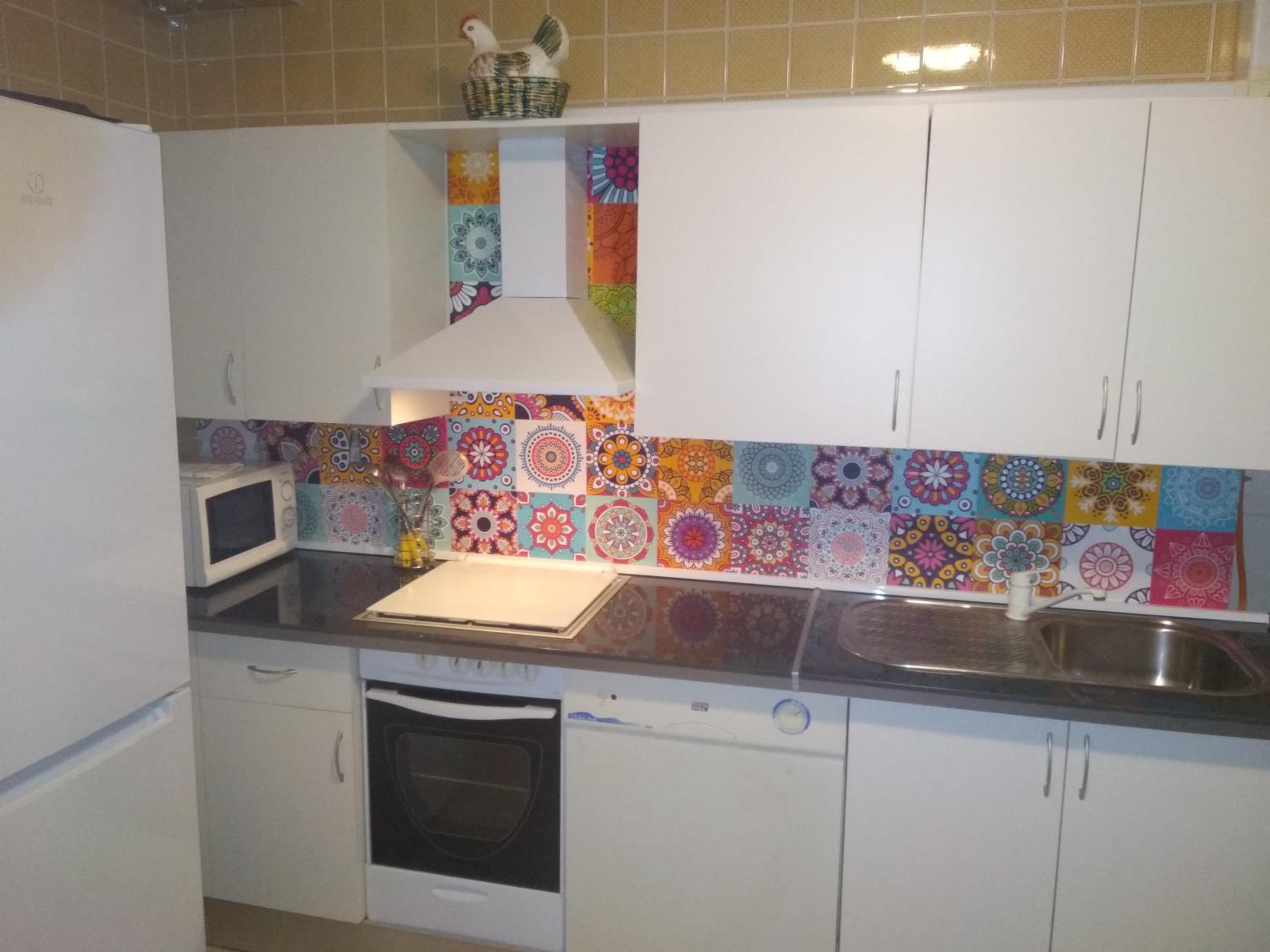 Two-Bedroom House - Photo 24