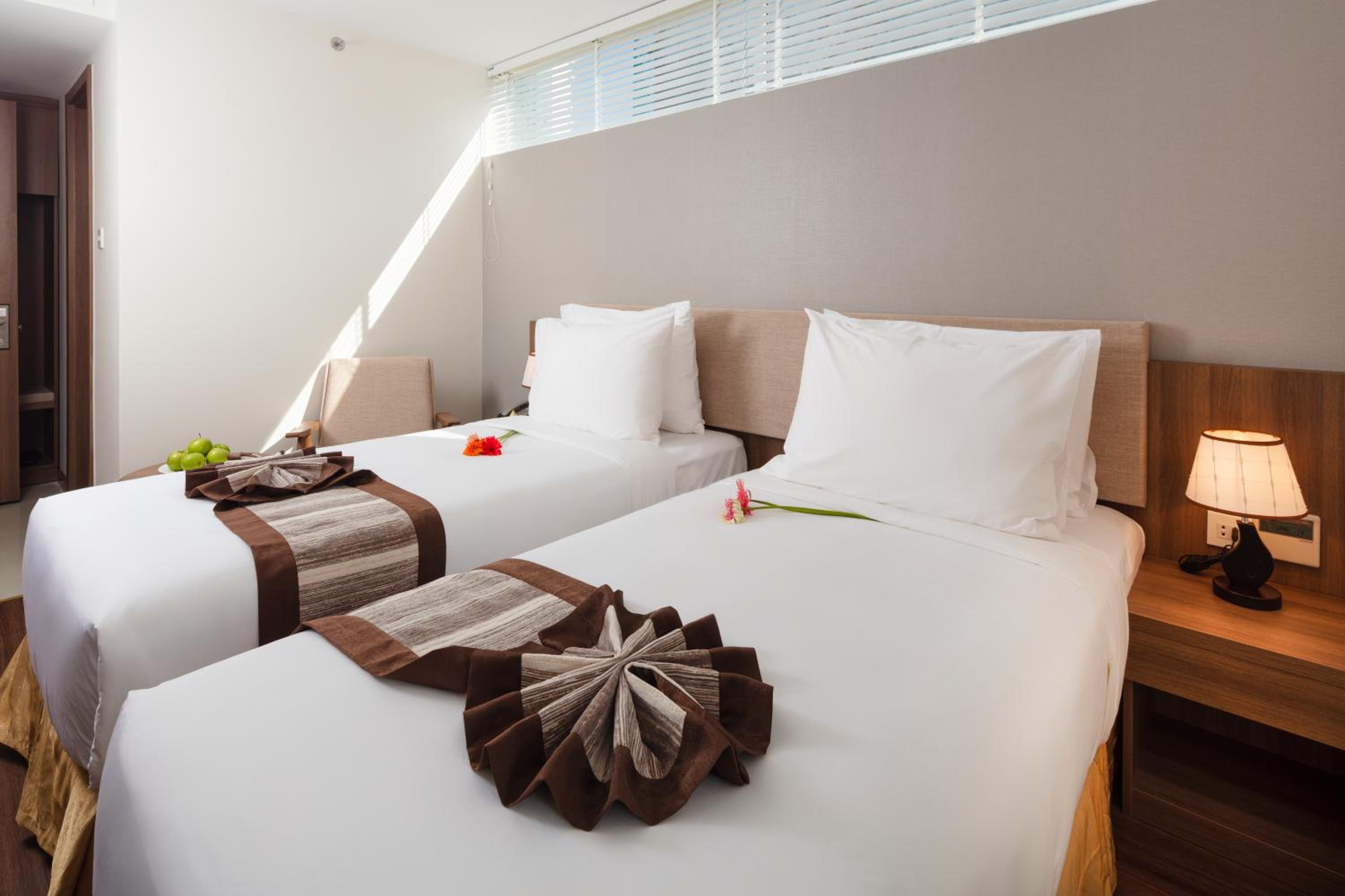 Superior Double or Twin Room with No Window - Photo 1