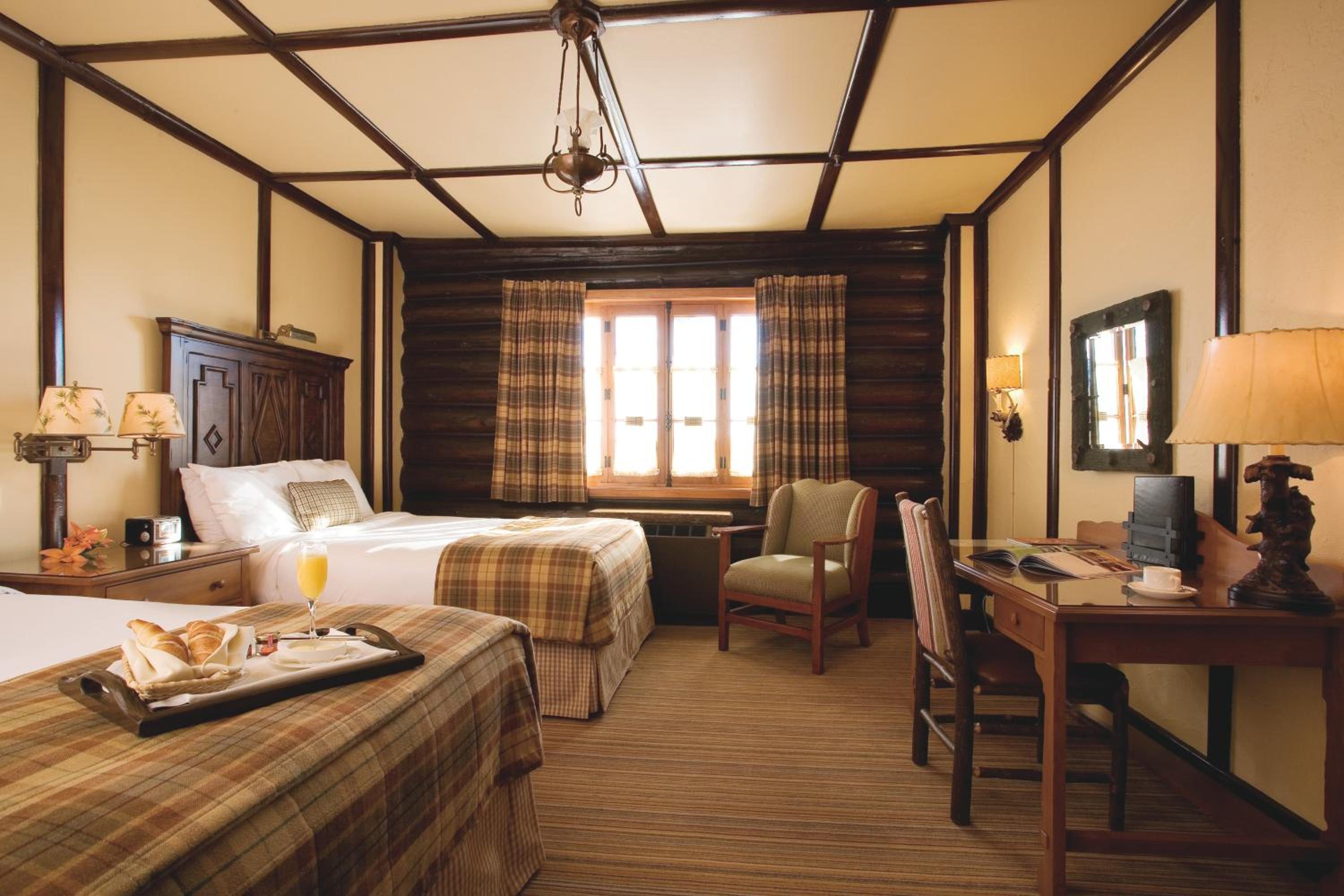 Fairmont Double Room with Two Double Beds and River View - Photo 1